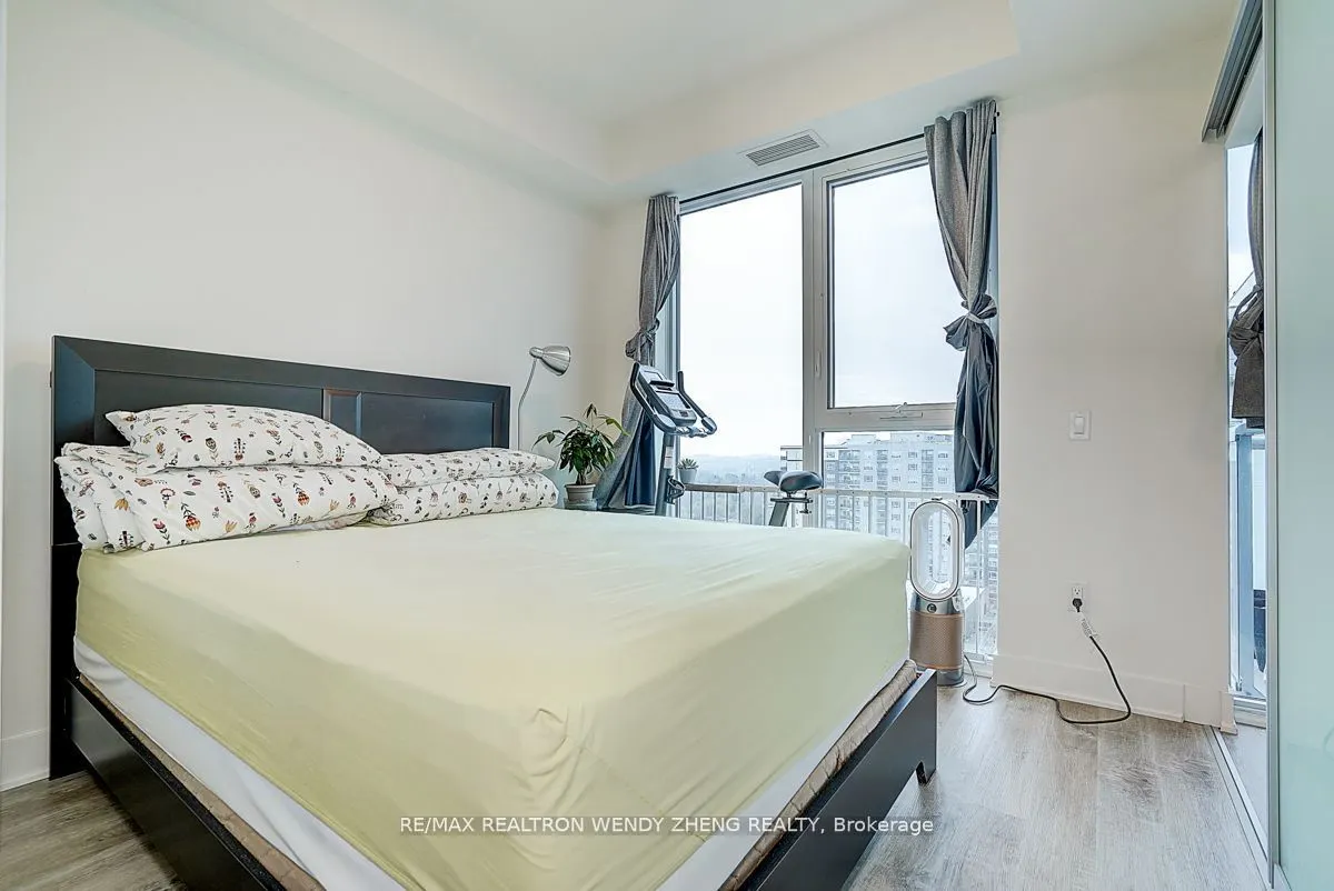 185 Deerfield Road, #1201
