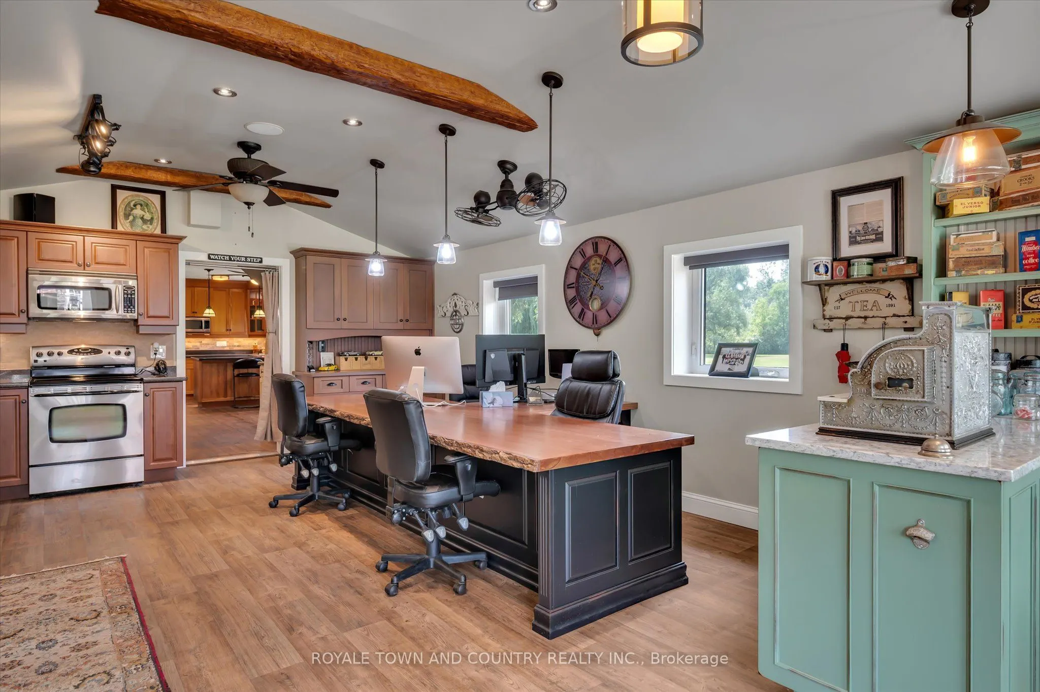 5427 RAVENSHOE Road