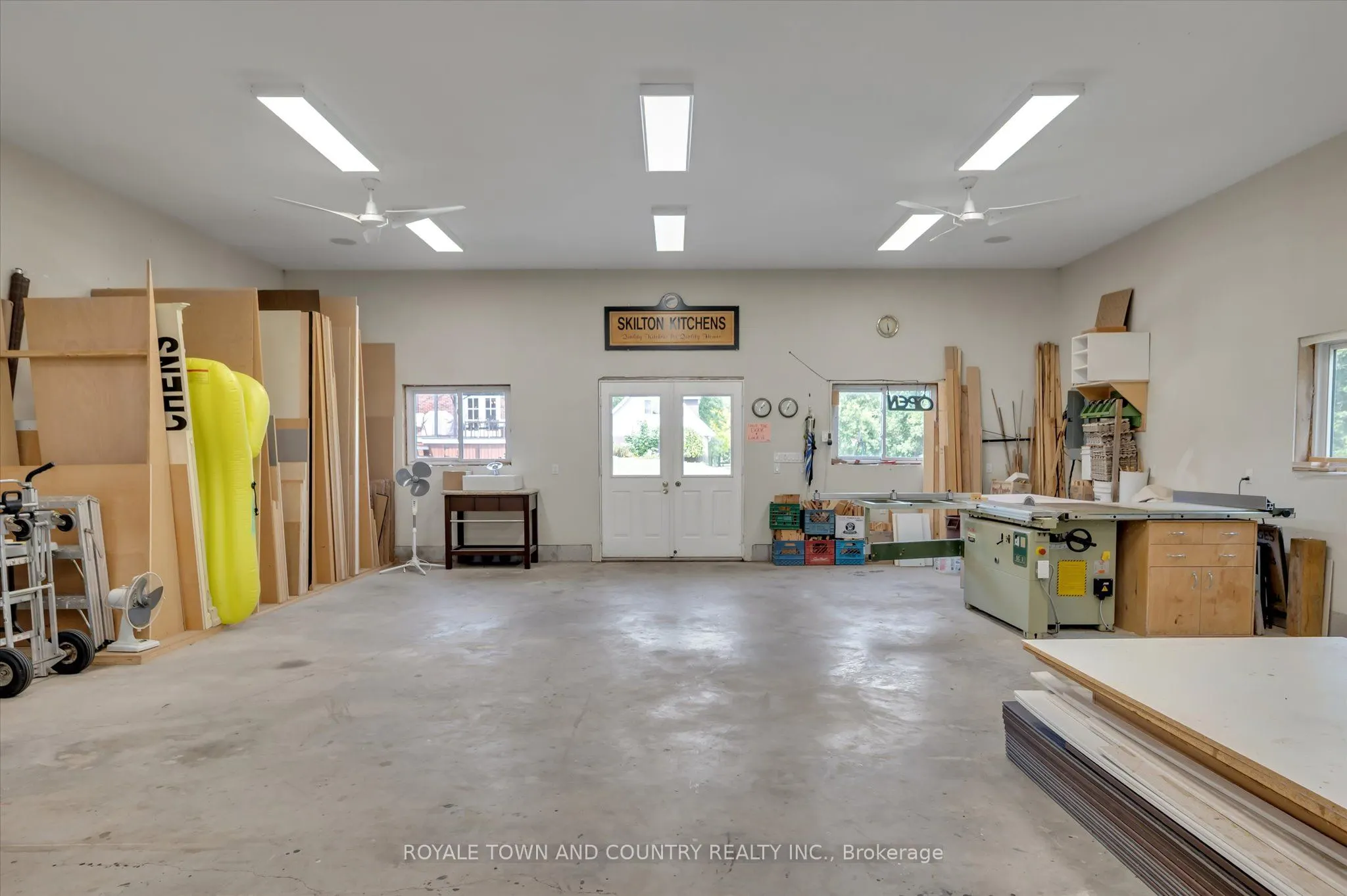 5427 RAVENSHOE Road