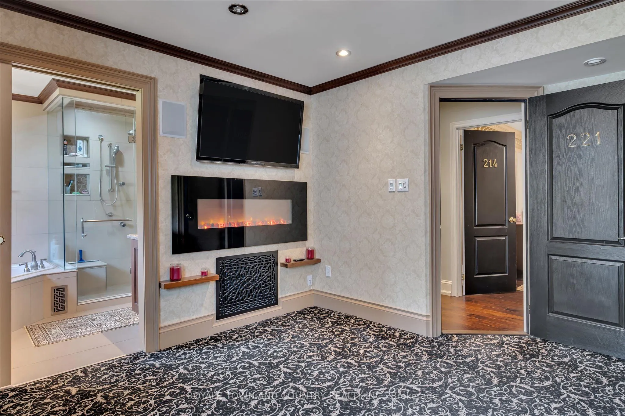 5427 RAVENSHOE Road