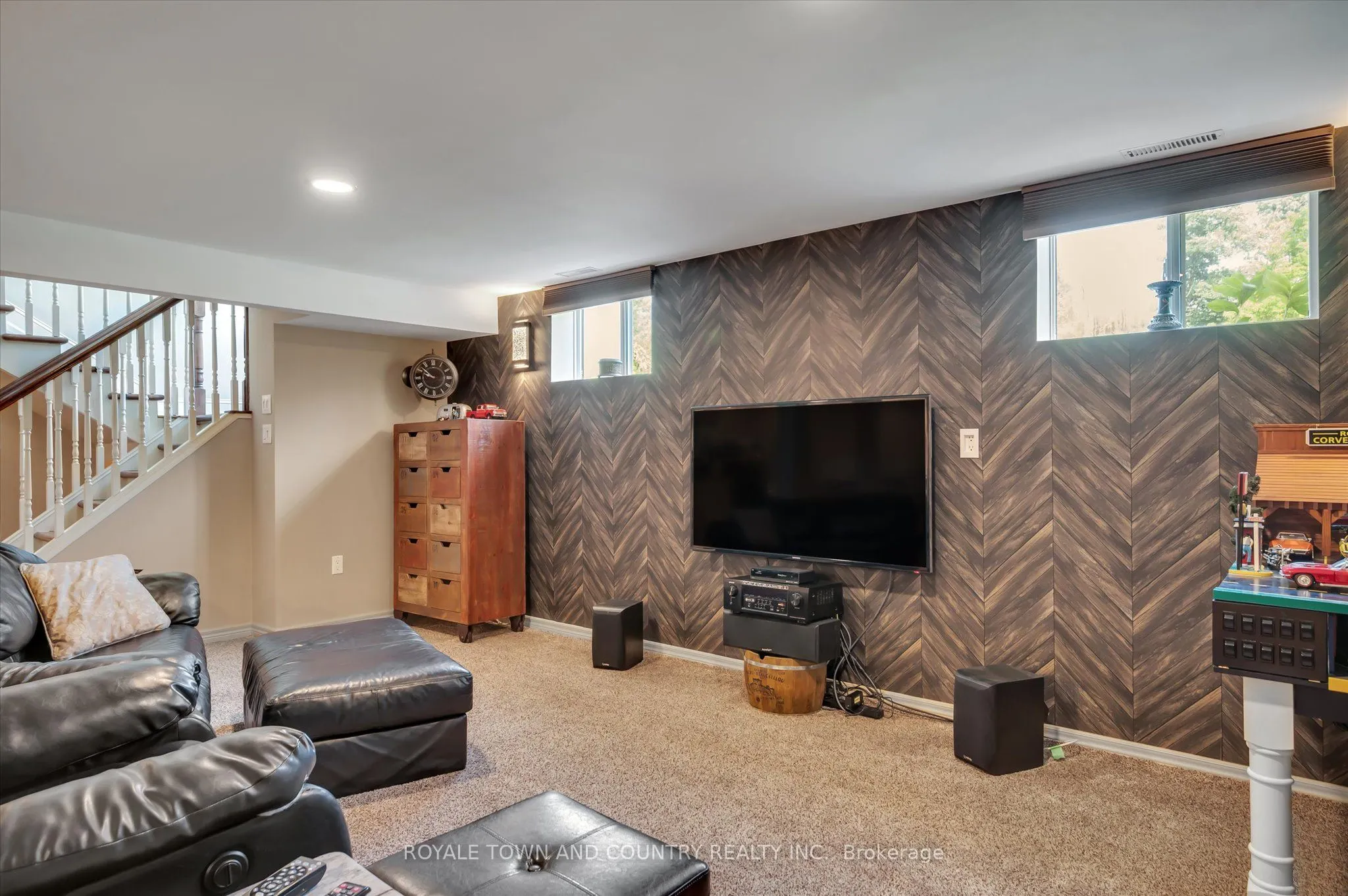 5427 RAVENSHOE Road