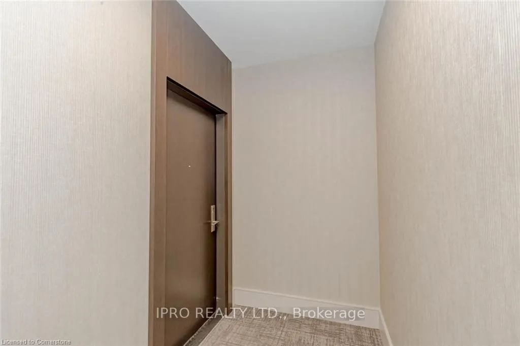 9000 Jane Street, #606