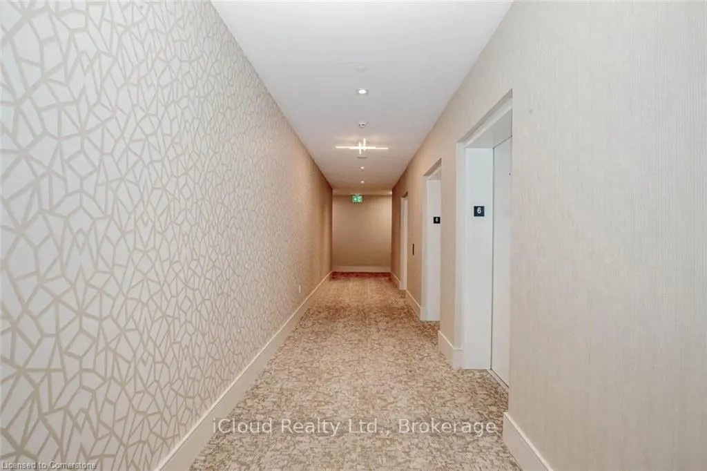 9000 Jane Street, #606
