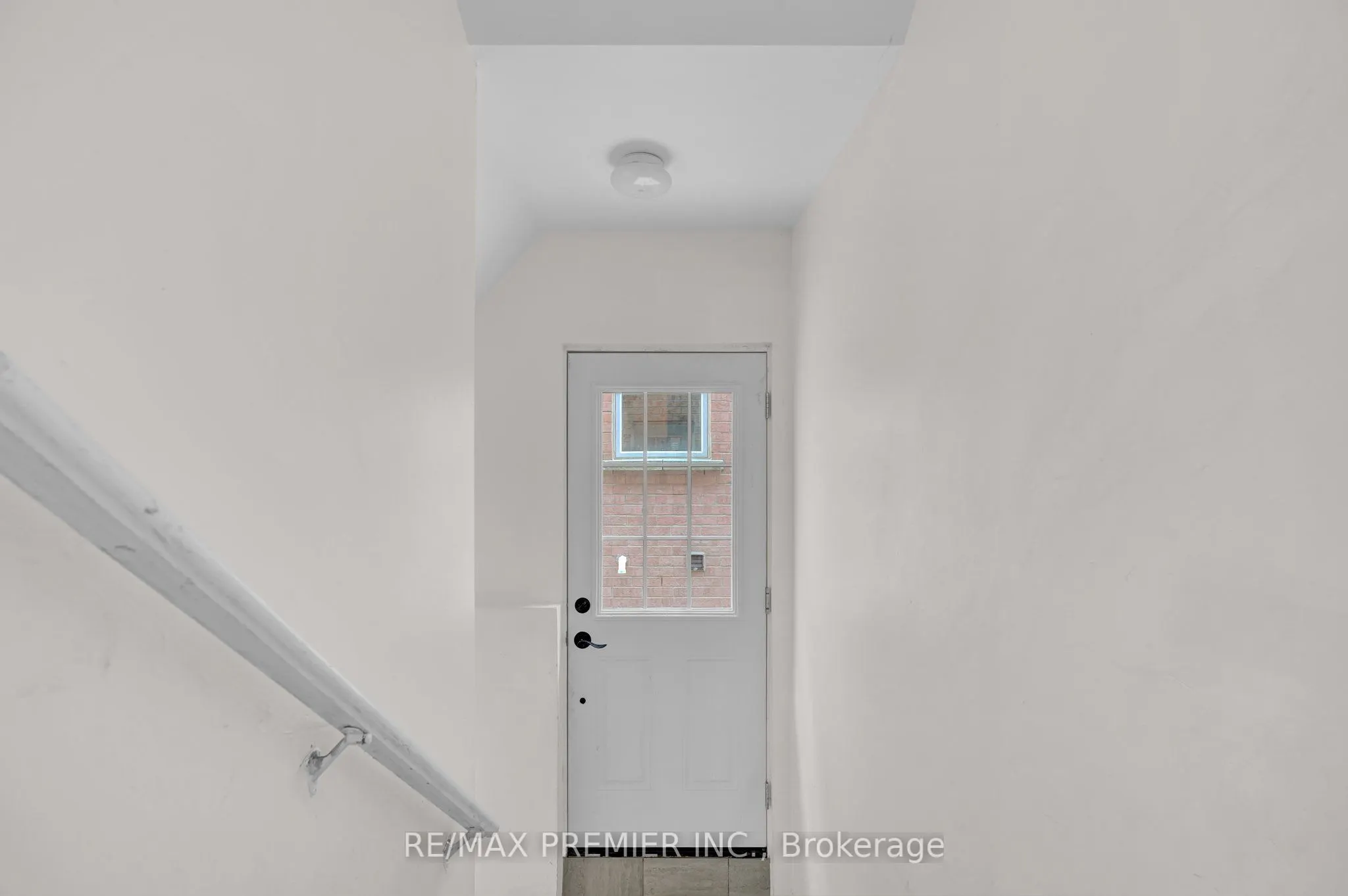81 Greenview Circle, #BSMT
