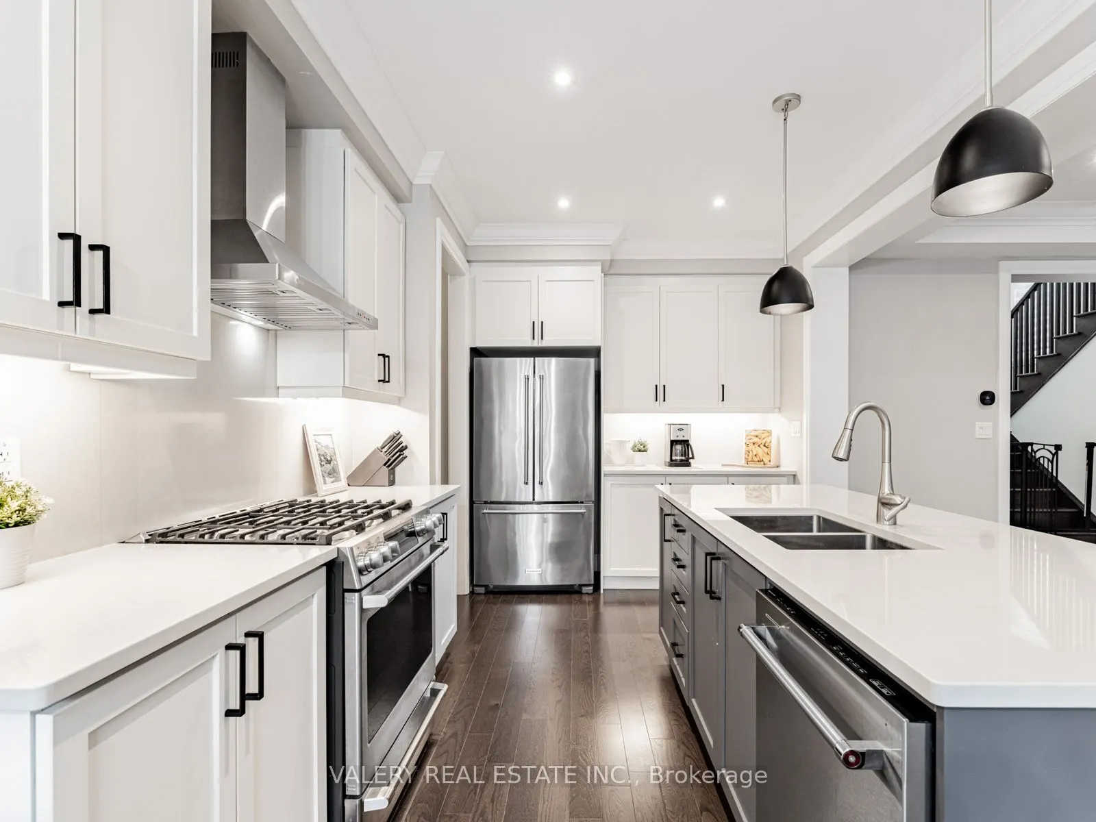 41 Chorus Crescent