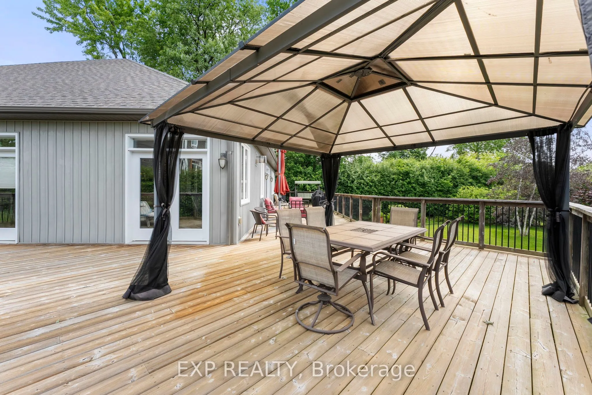 71 Clovelly Cove
