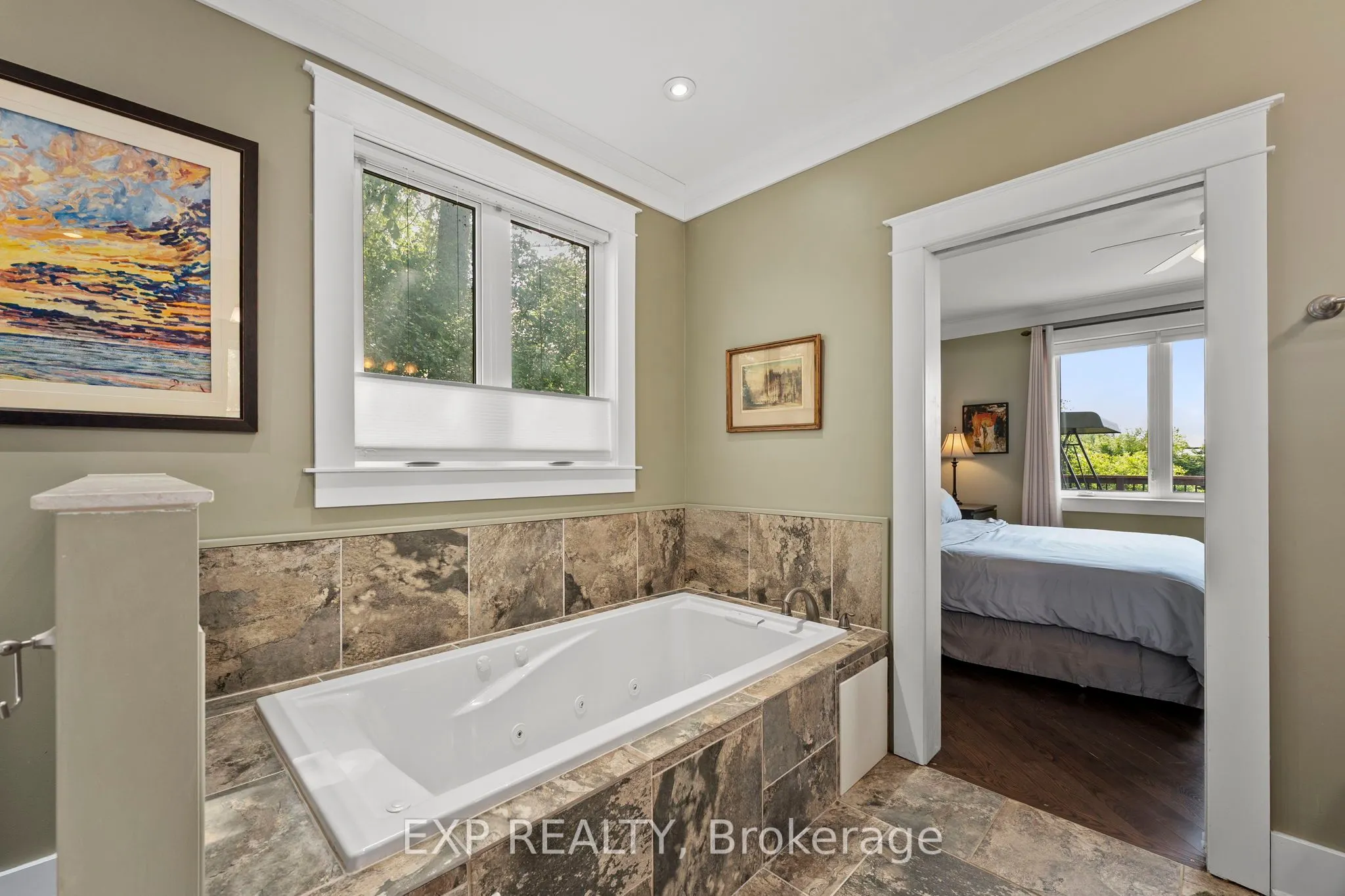 71 Clovelly Cove