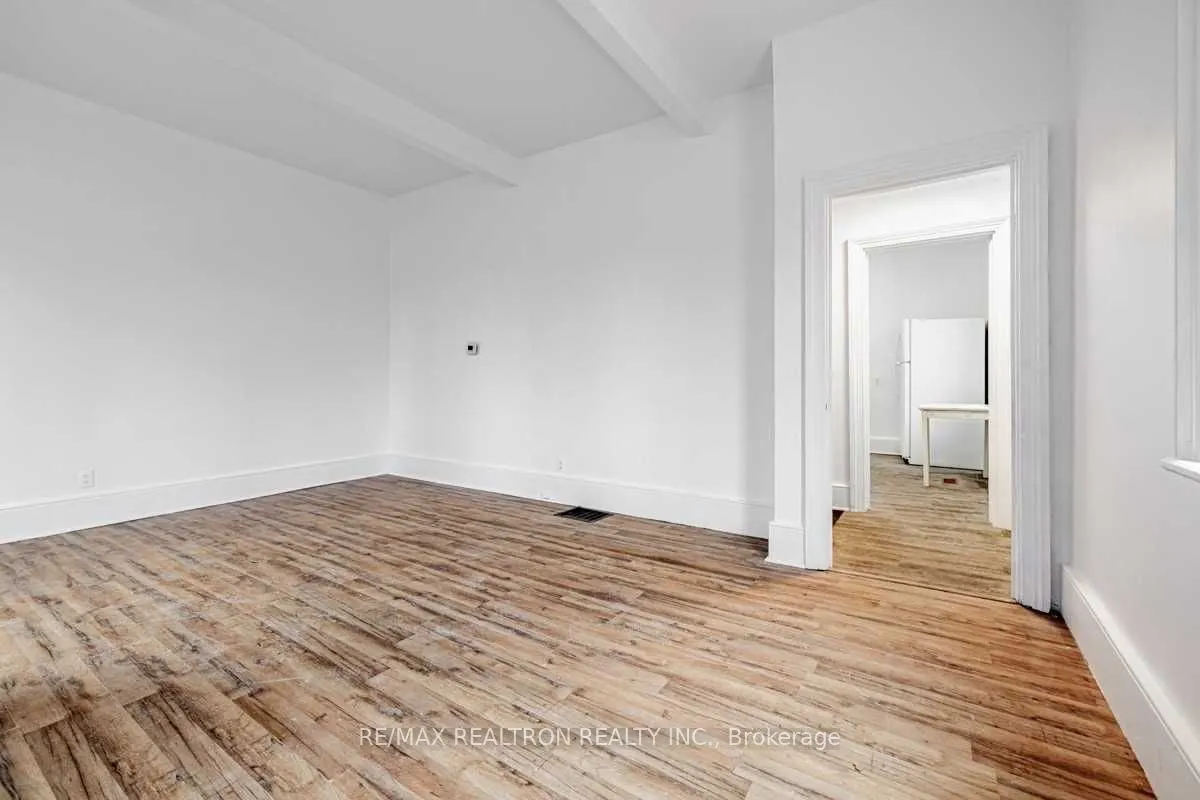 14 John Street, #Front