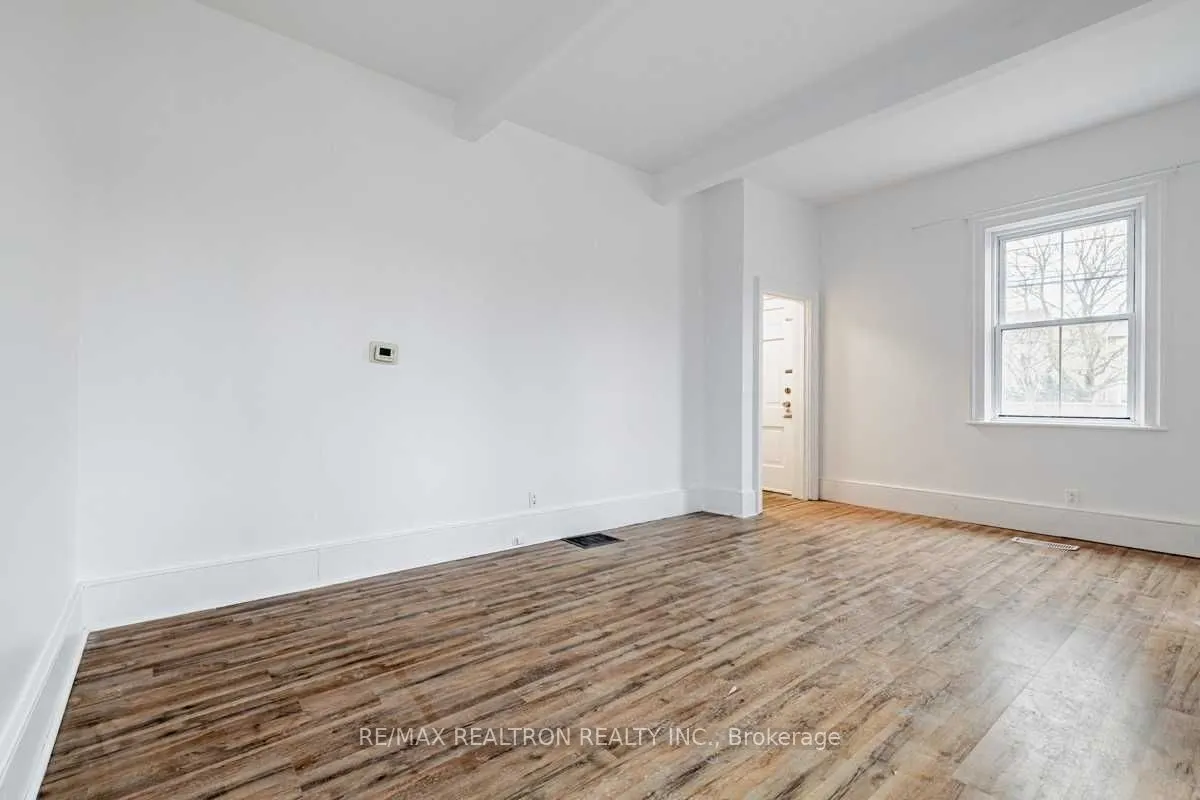14 John Street, #Front