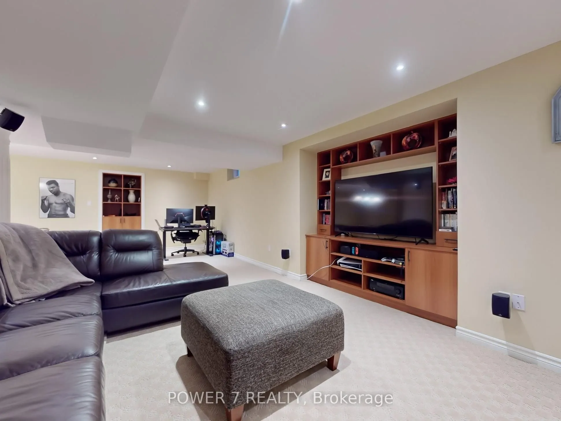 123 Macrill Road
