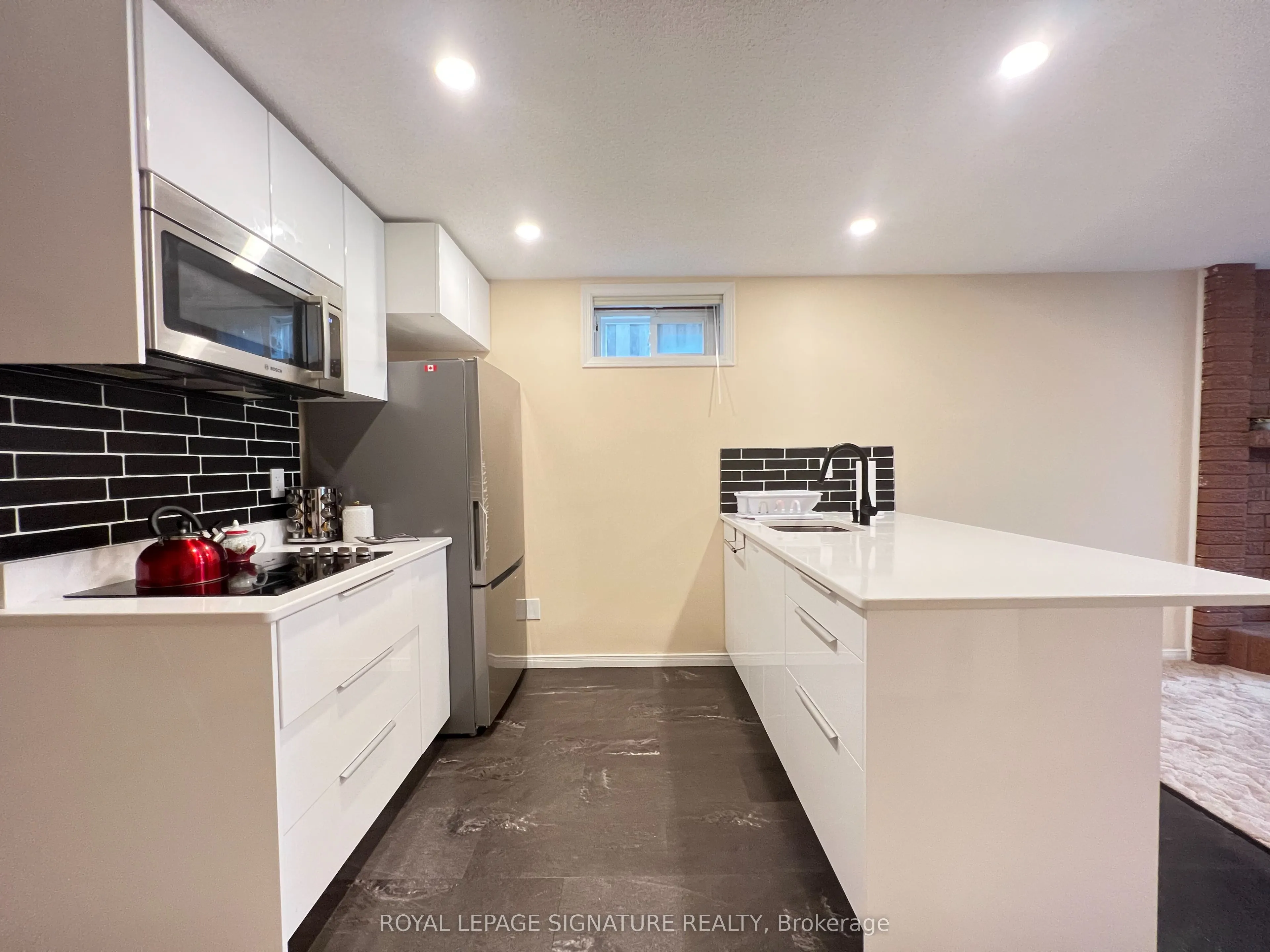 12 Tanglewood Trail, #Bsmt