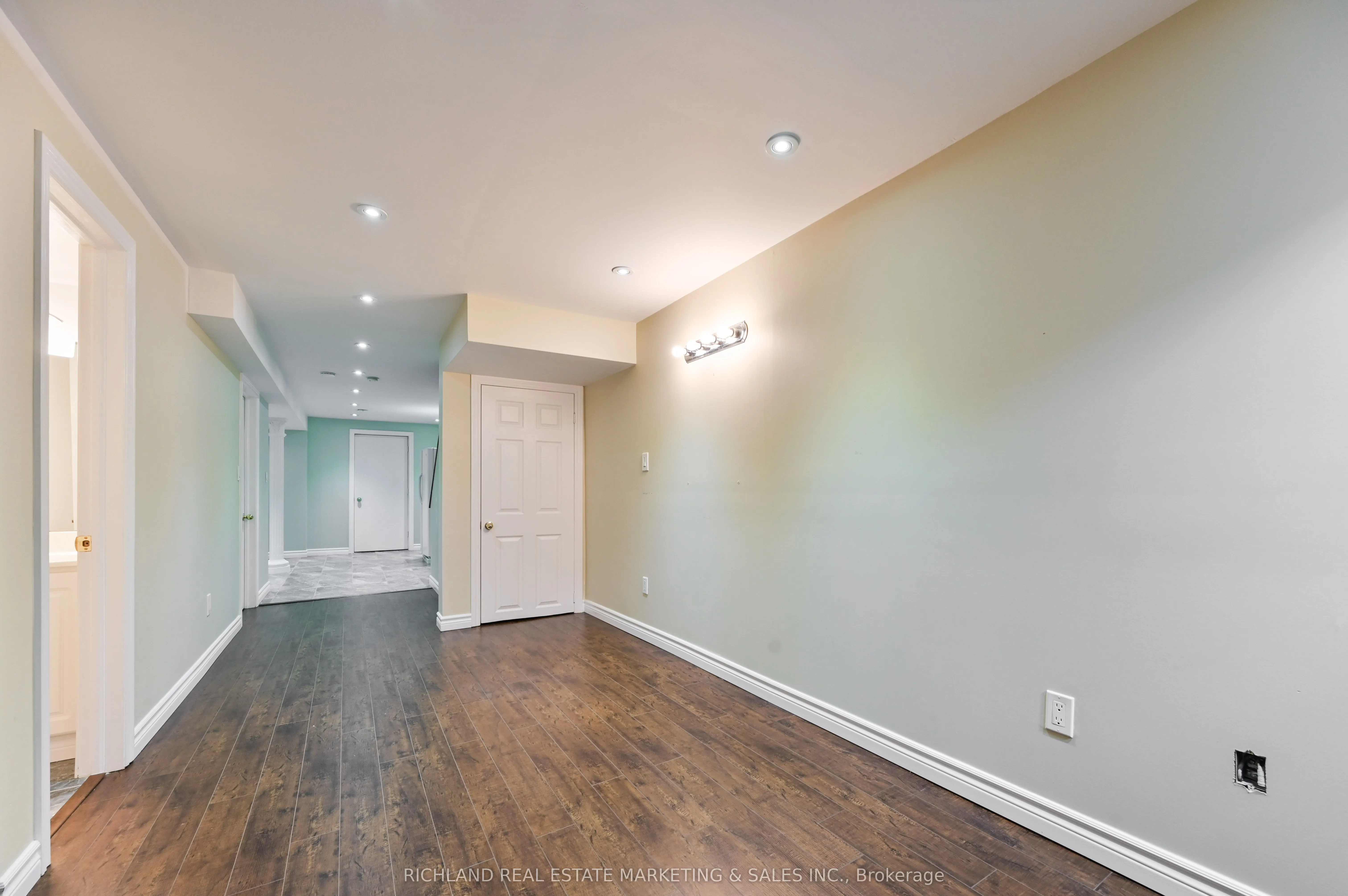 647 South Unionville Avenue