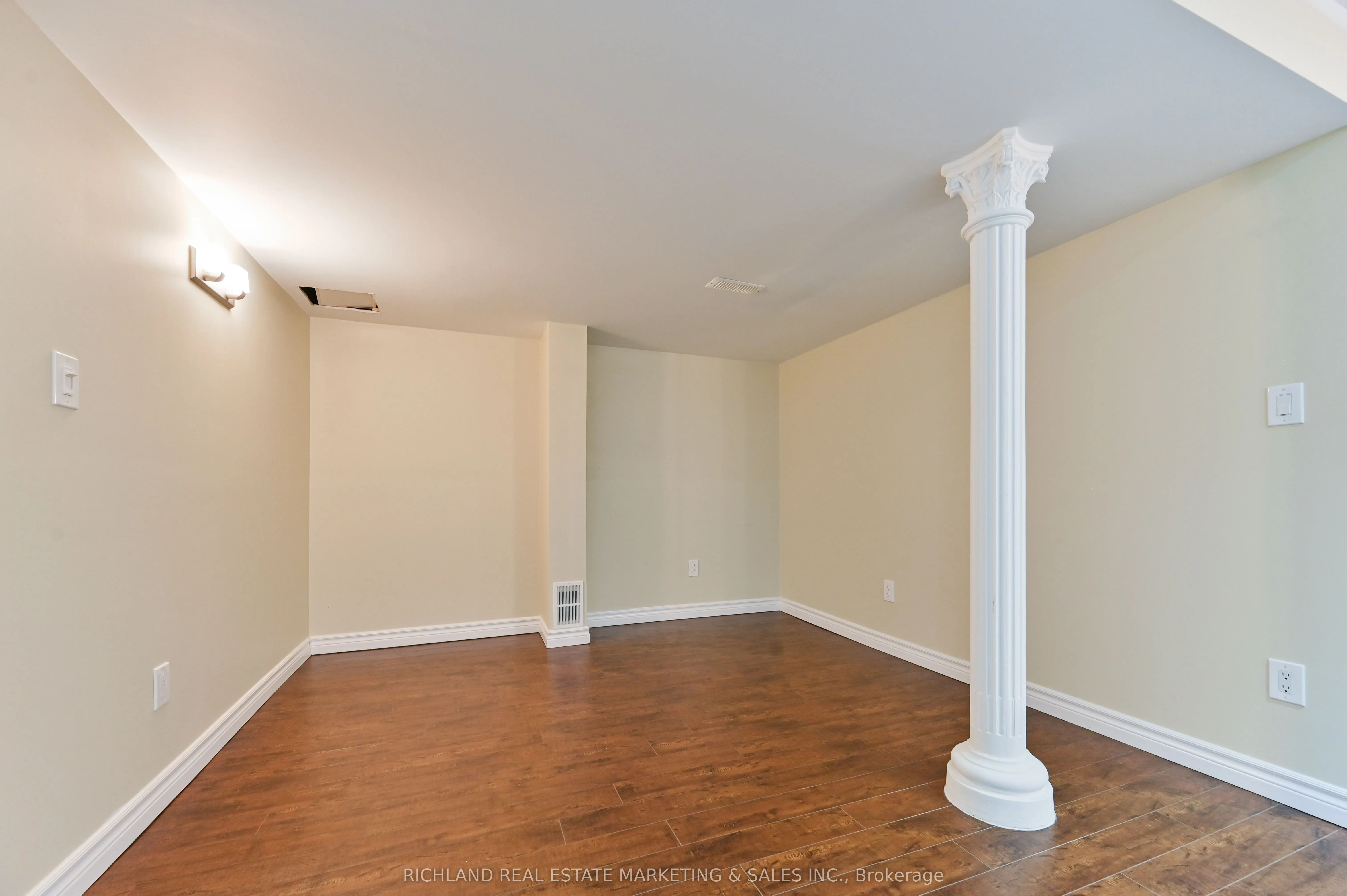 647 South Unionville Avenue