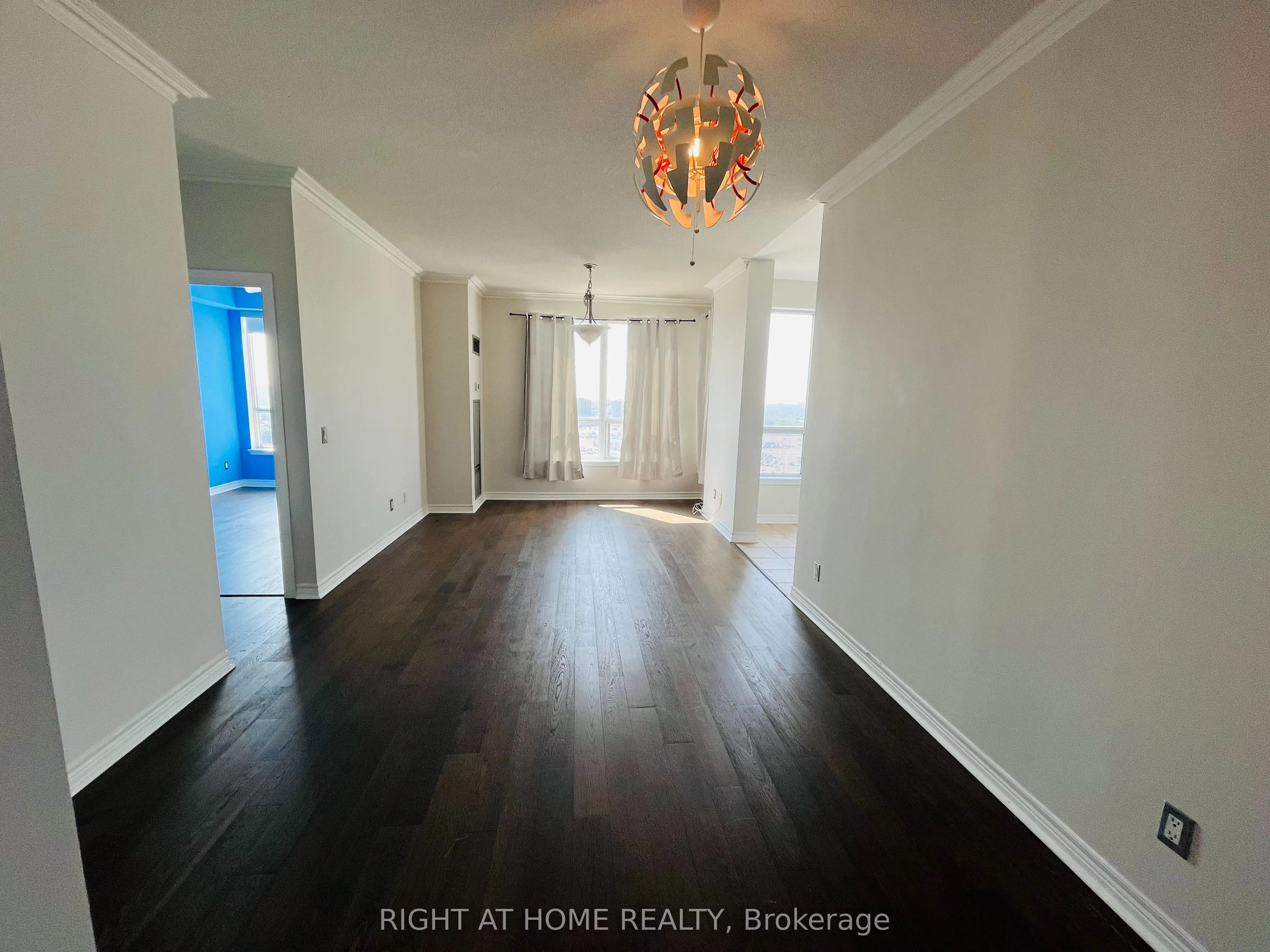 15 North Park Road, #LPH209