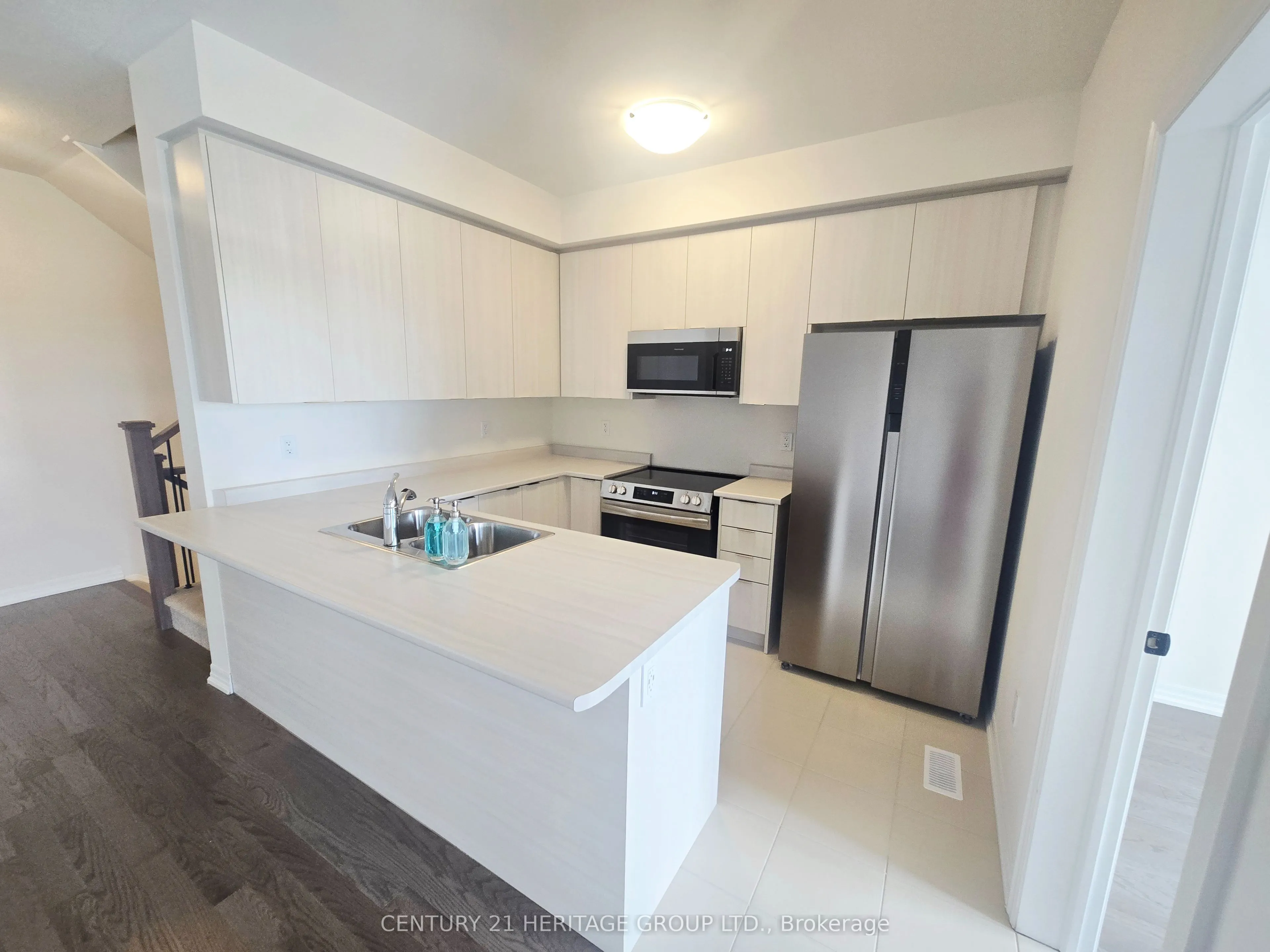 78 Urbana Lane
