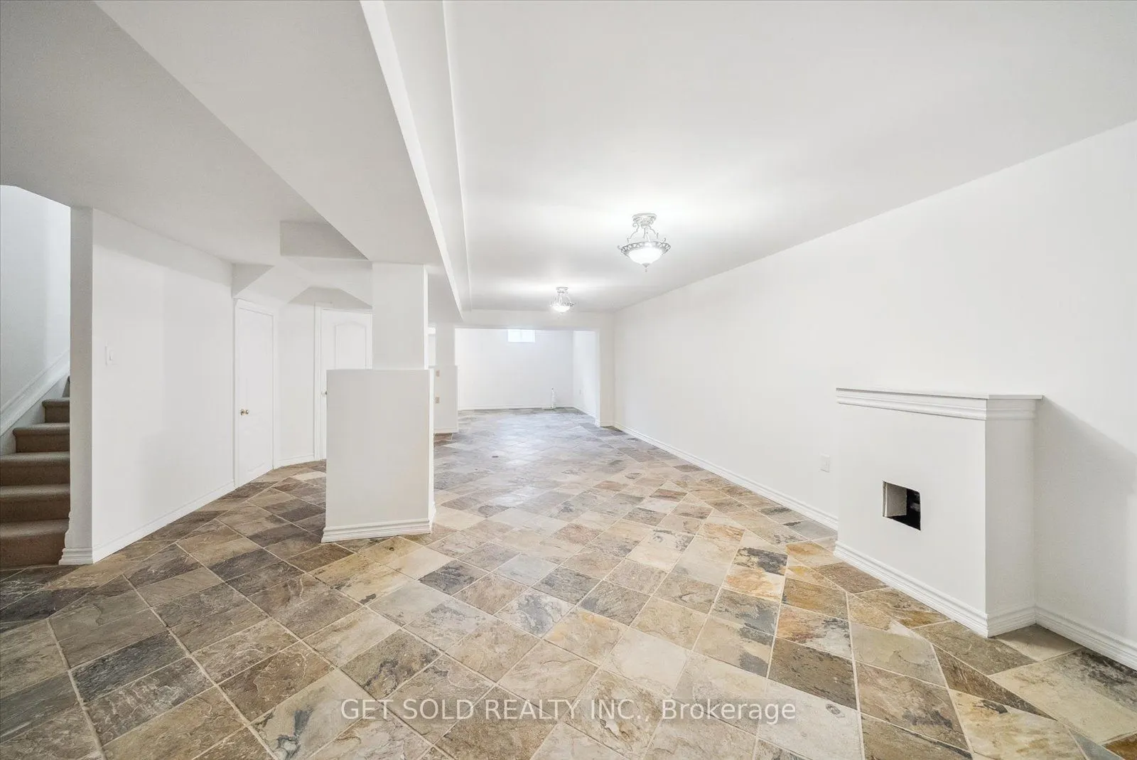 27 Edenbridge Drive