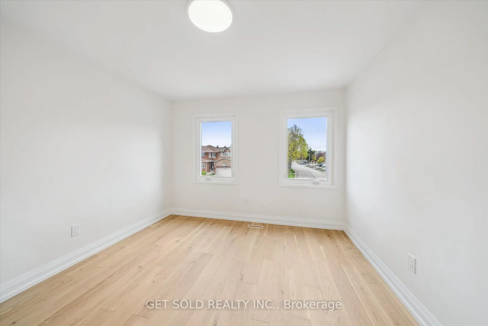 27 Edenbridge Drive