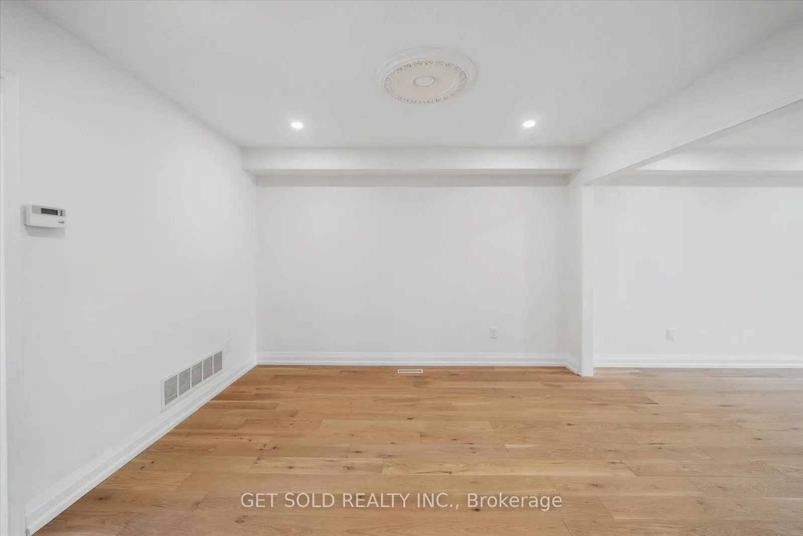 27 Edenbridge Drive