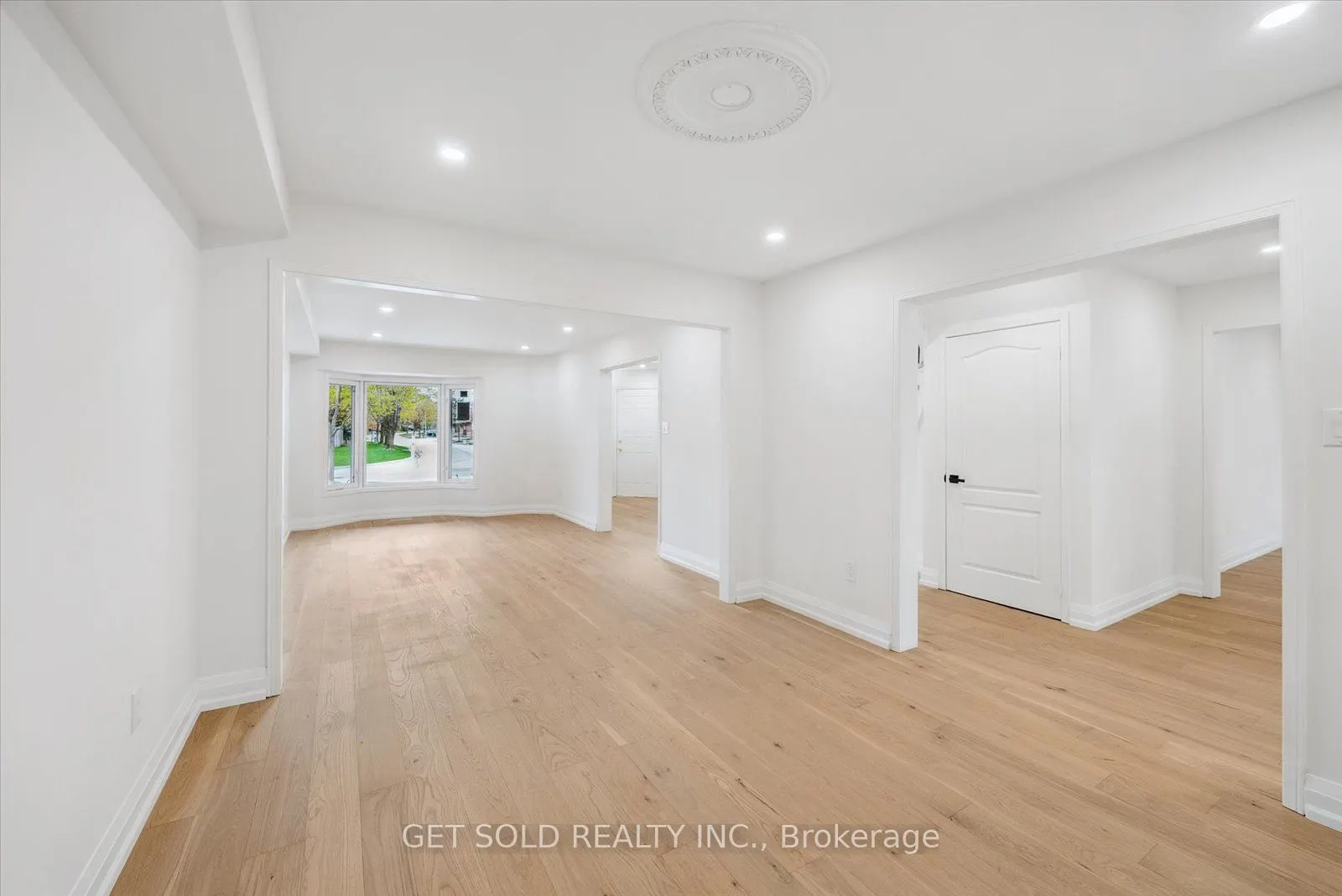 27 Edenbridge Drive