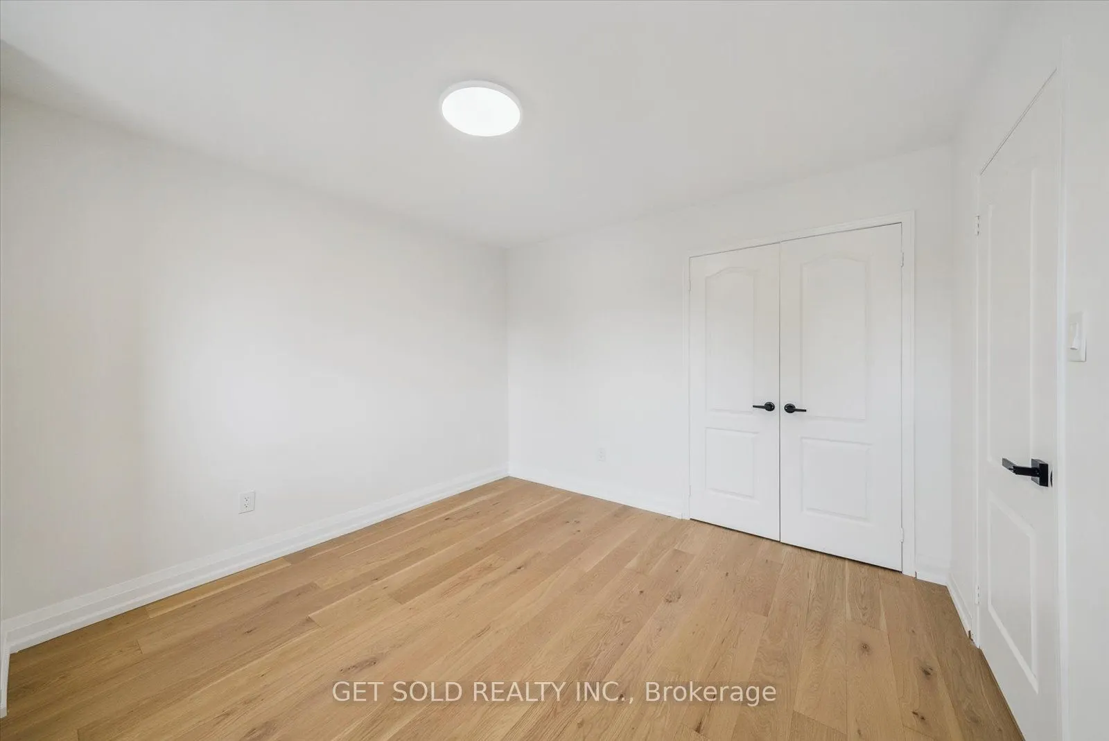 27 Edenbridge Drive