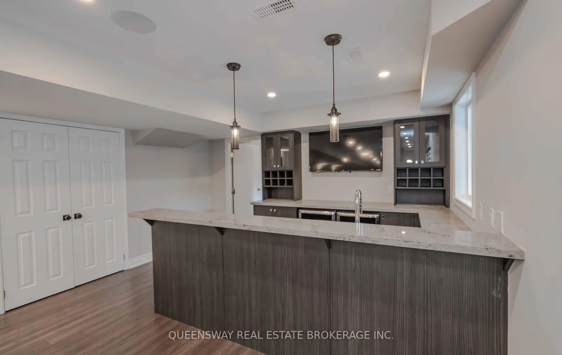1841 Forest Valley Drive