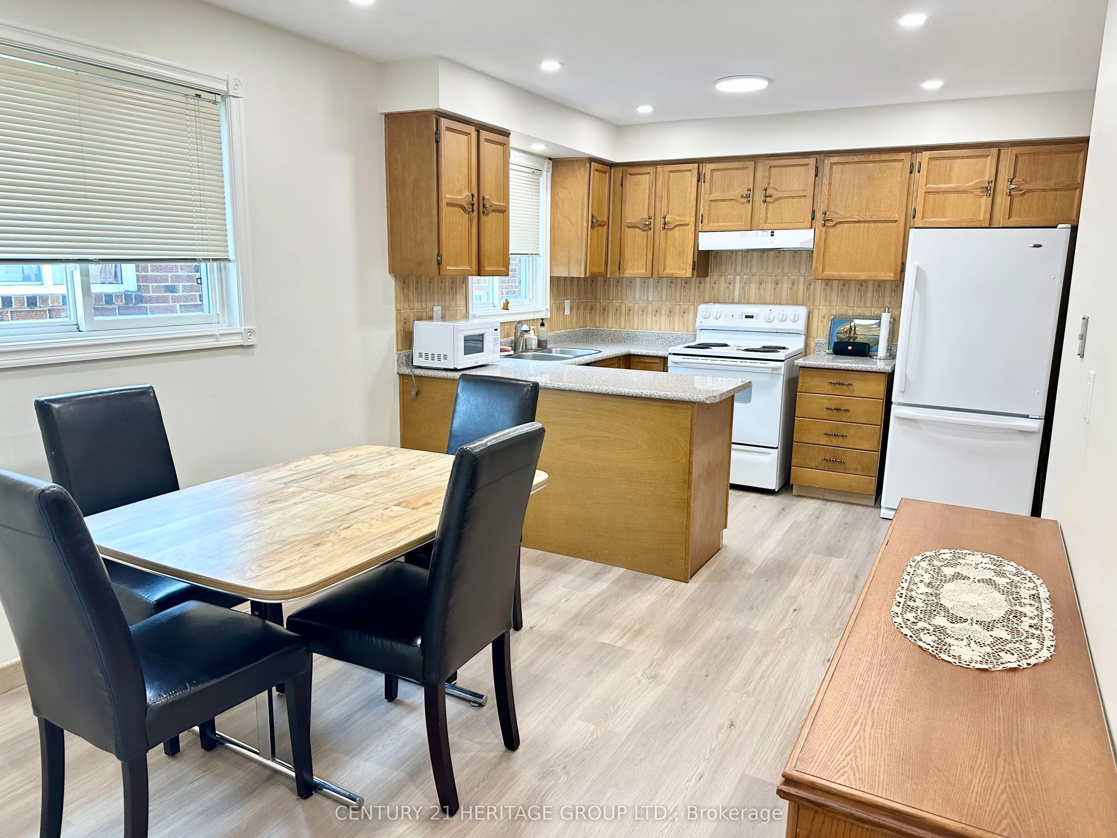 123 Glen Shields Avenue, #Upper