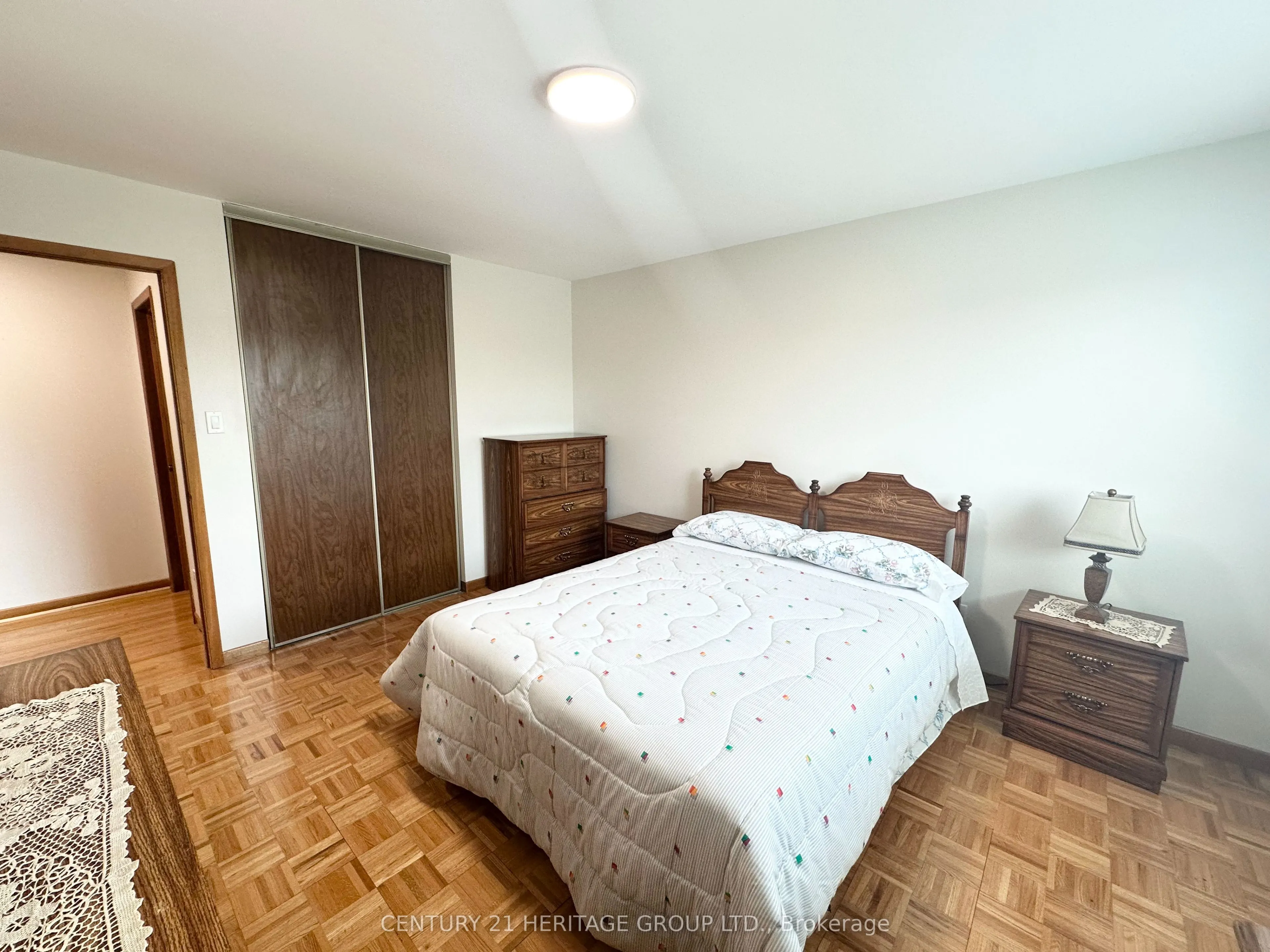 123 Glen Shields Avenue, #Upper