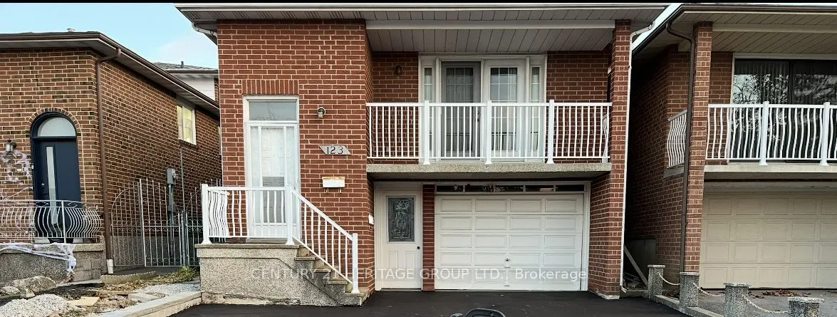 123 Glen Shields Avenue, #Upper