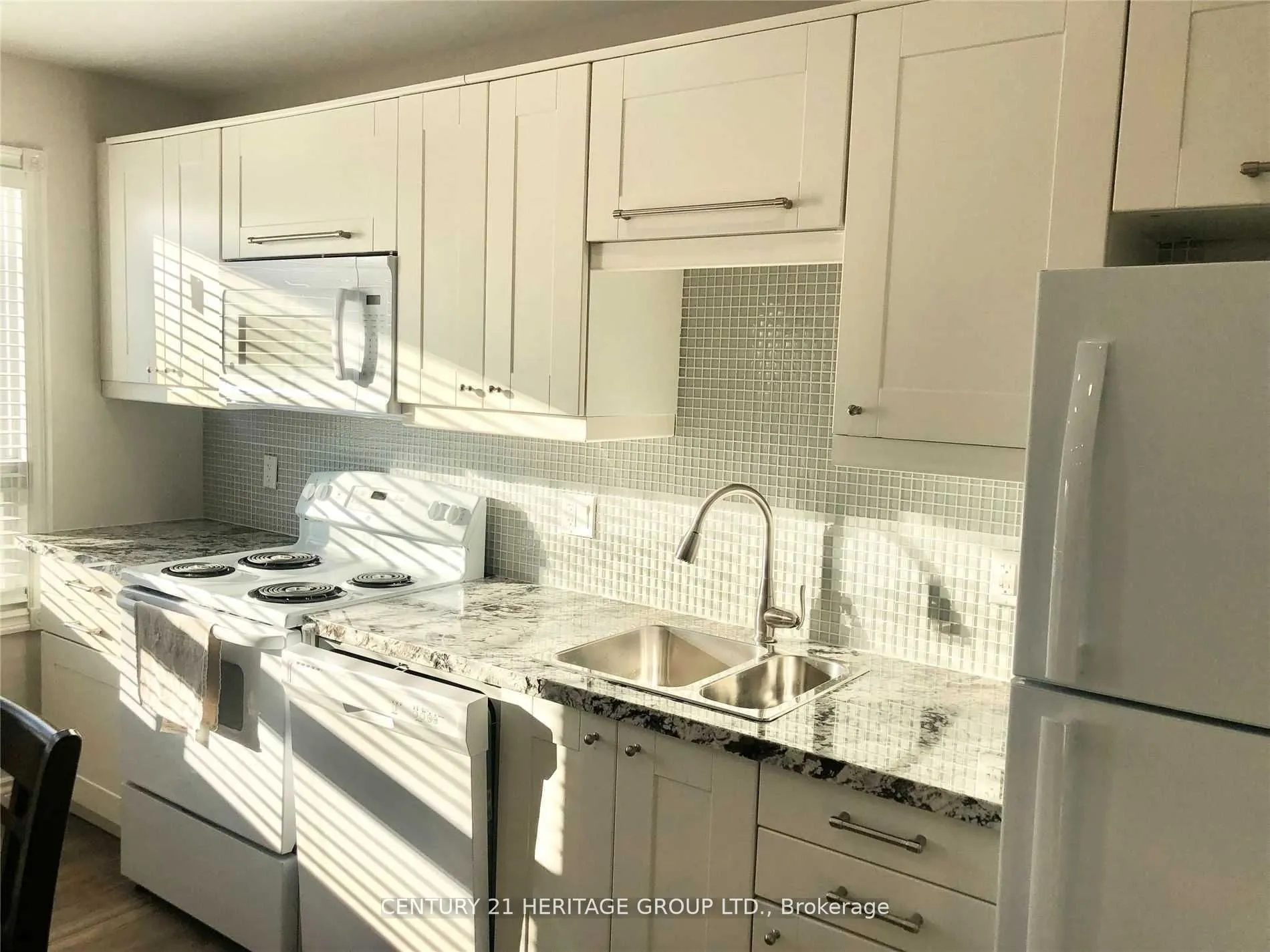 123 Glen Shields Avenue, #Main