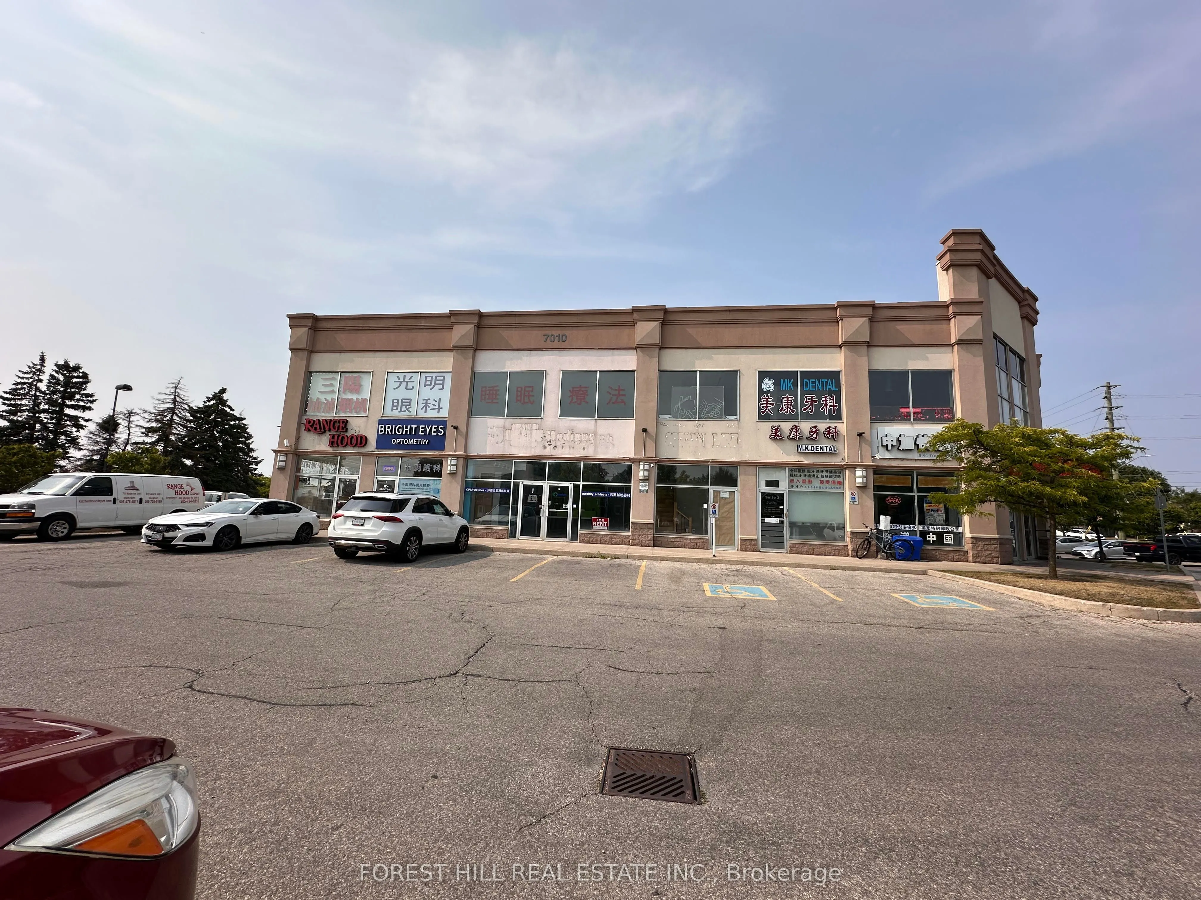 7010 Warden Avenue, ##6 & #7