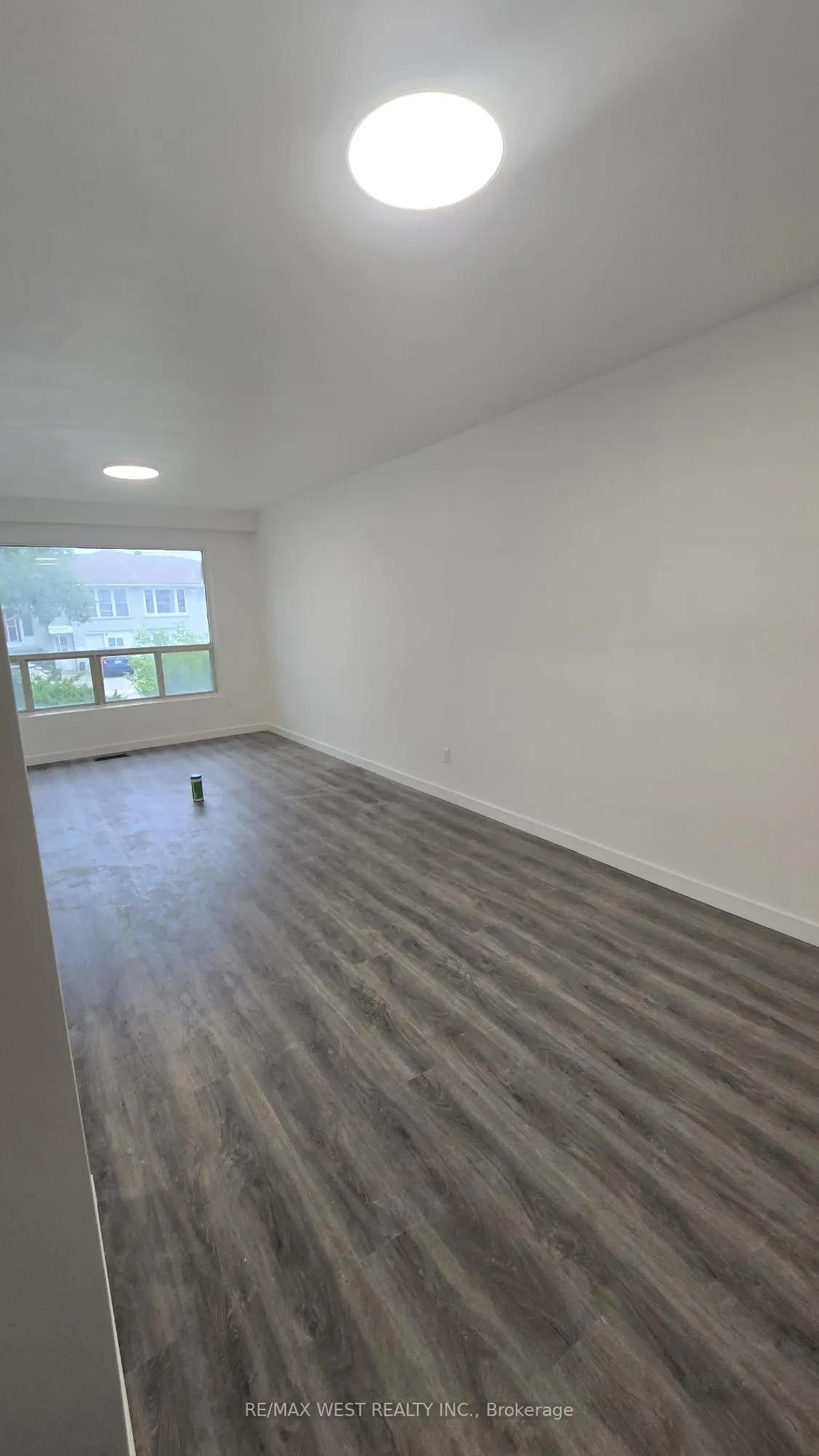 24 Walter Avenue, #Upper