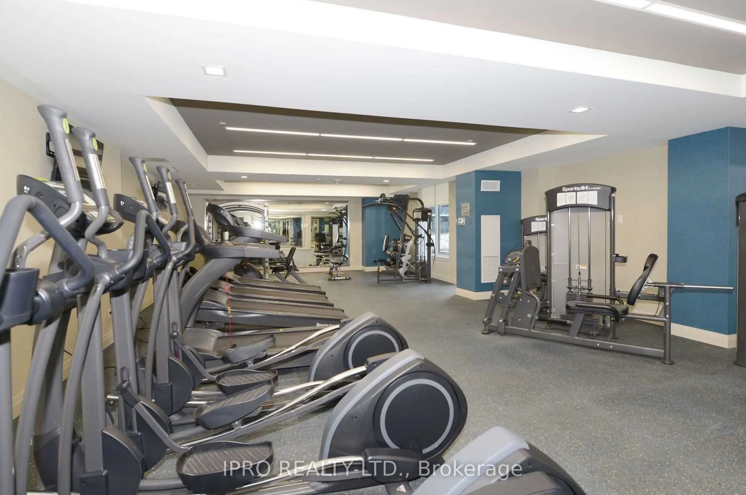 3700 Highway 7 Road, #401