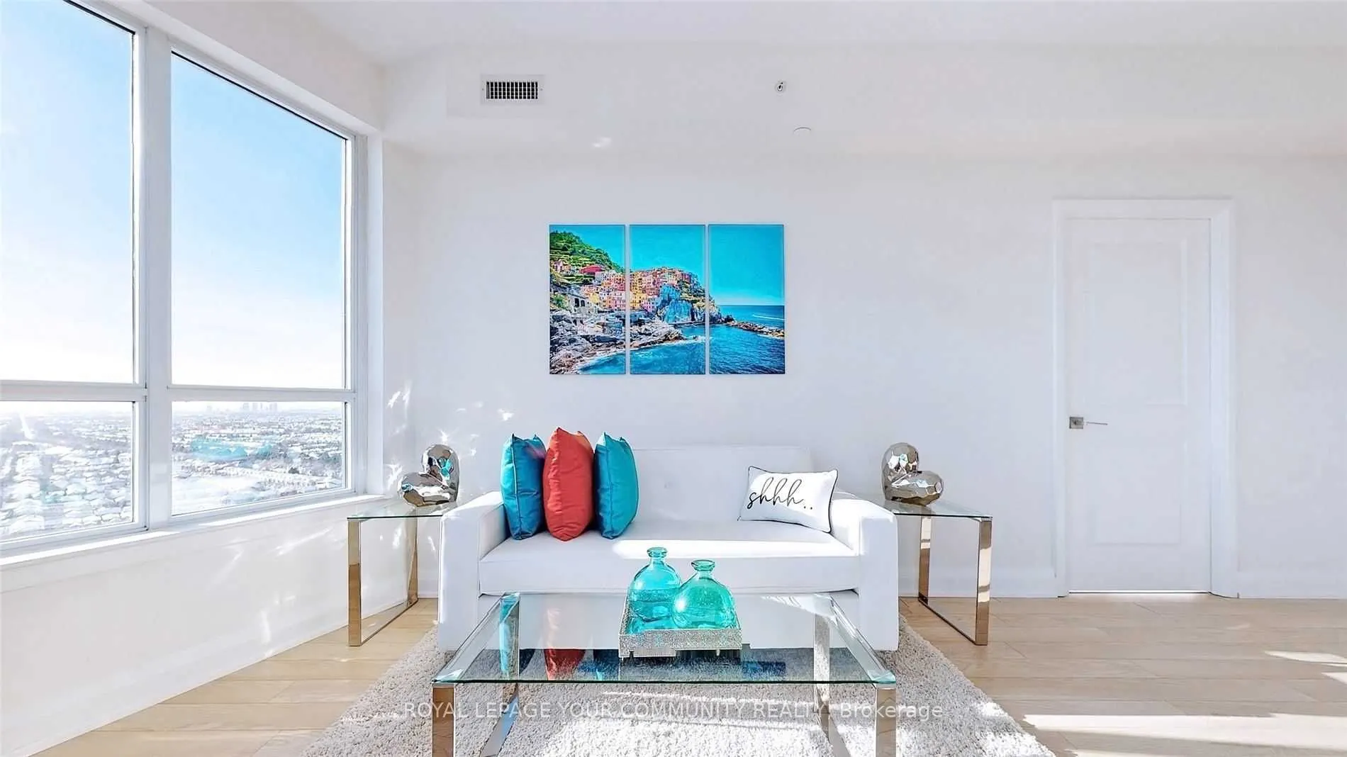 7161 Yonge Street, #2426