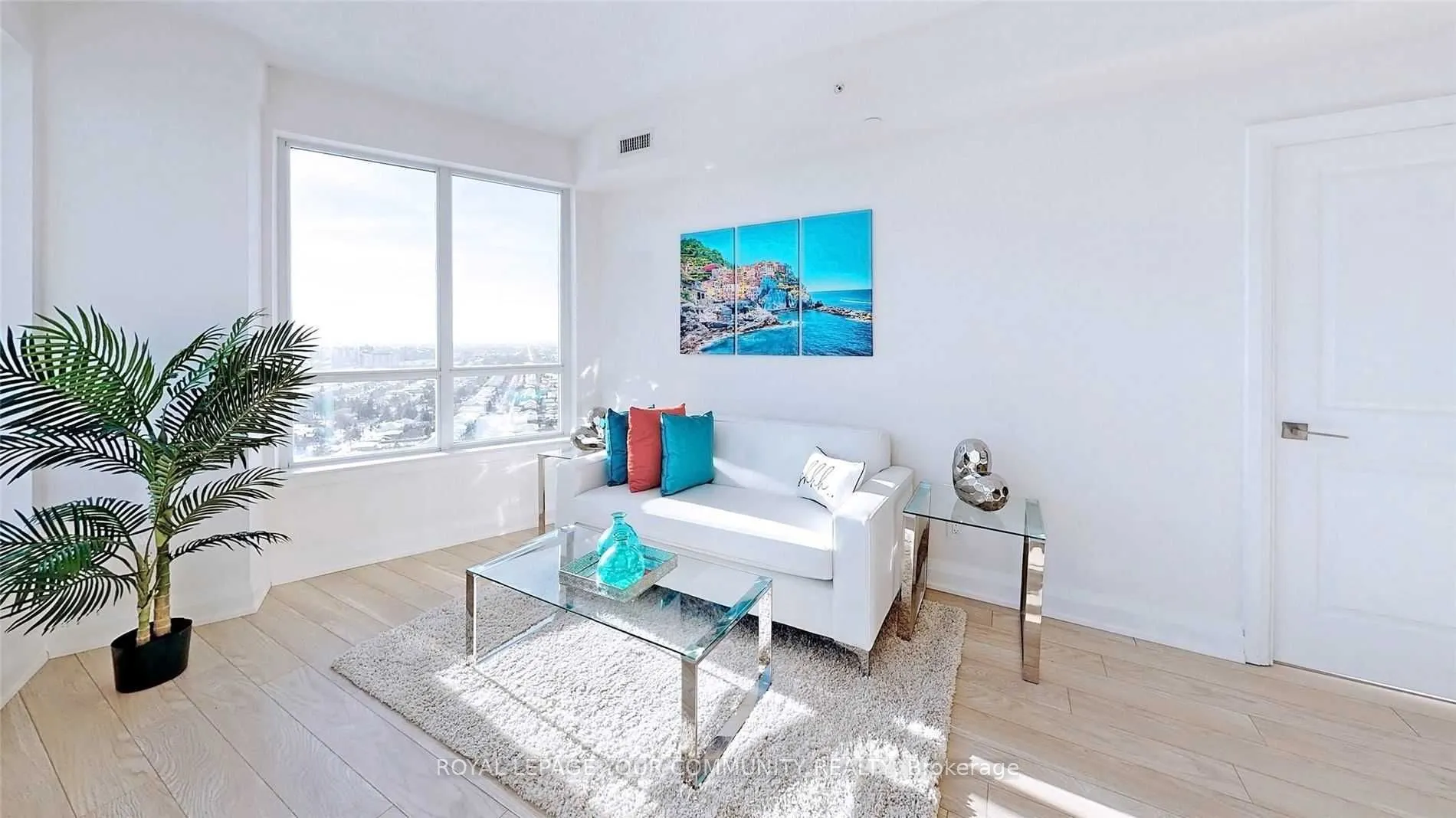 7161 Yonge Street, #2426