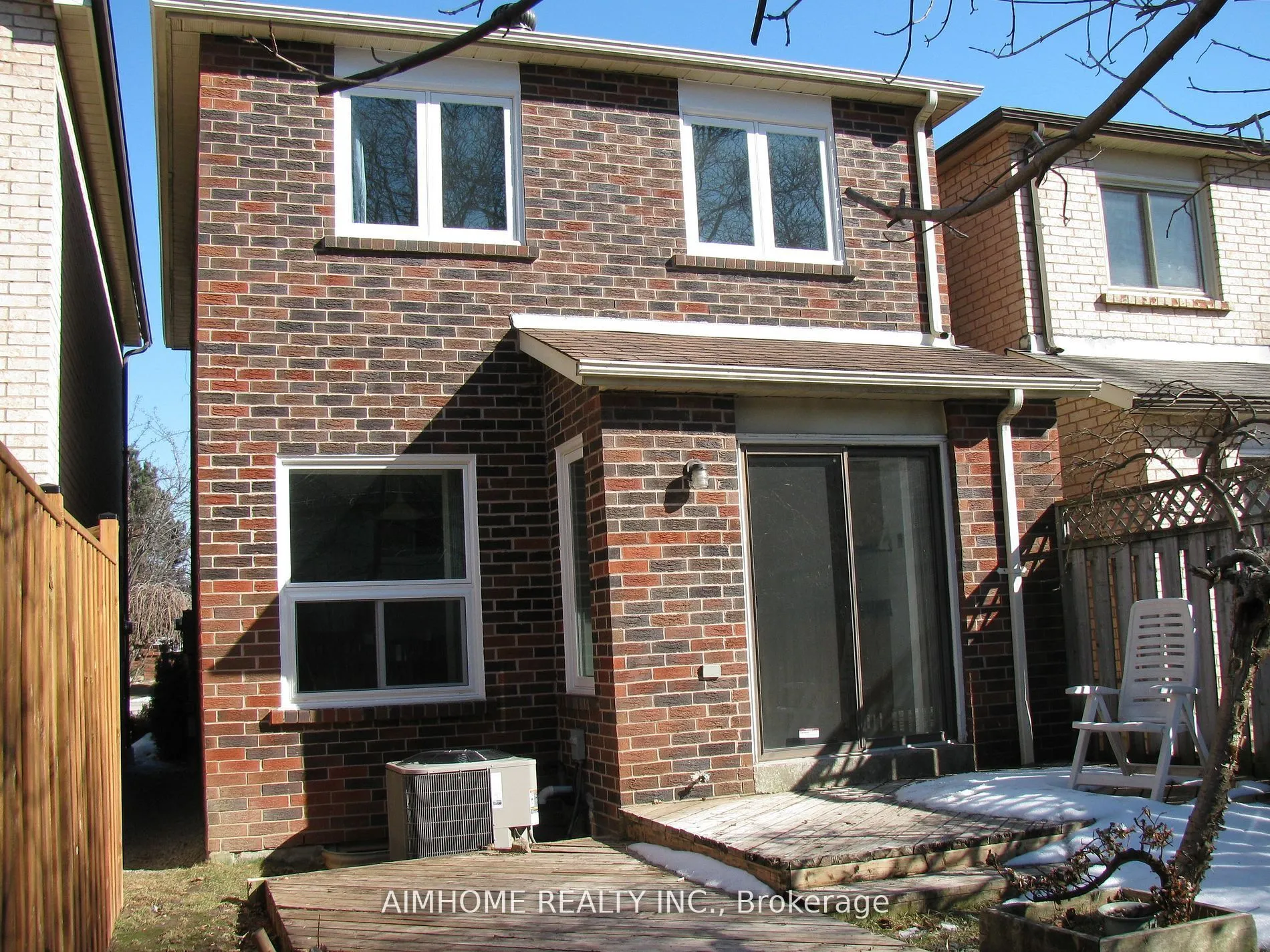 7 Augusta Court