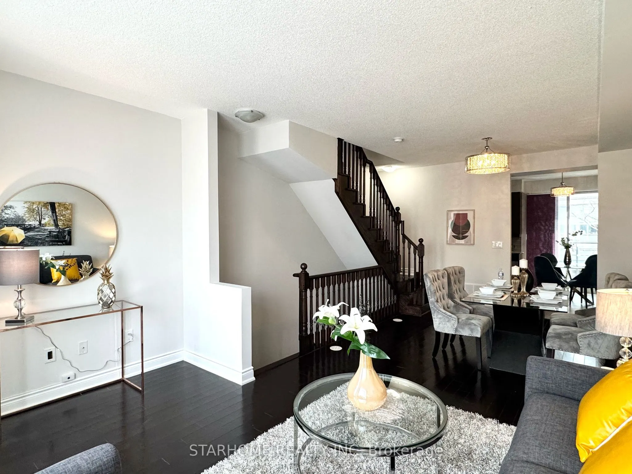 311 South Park Road, #16