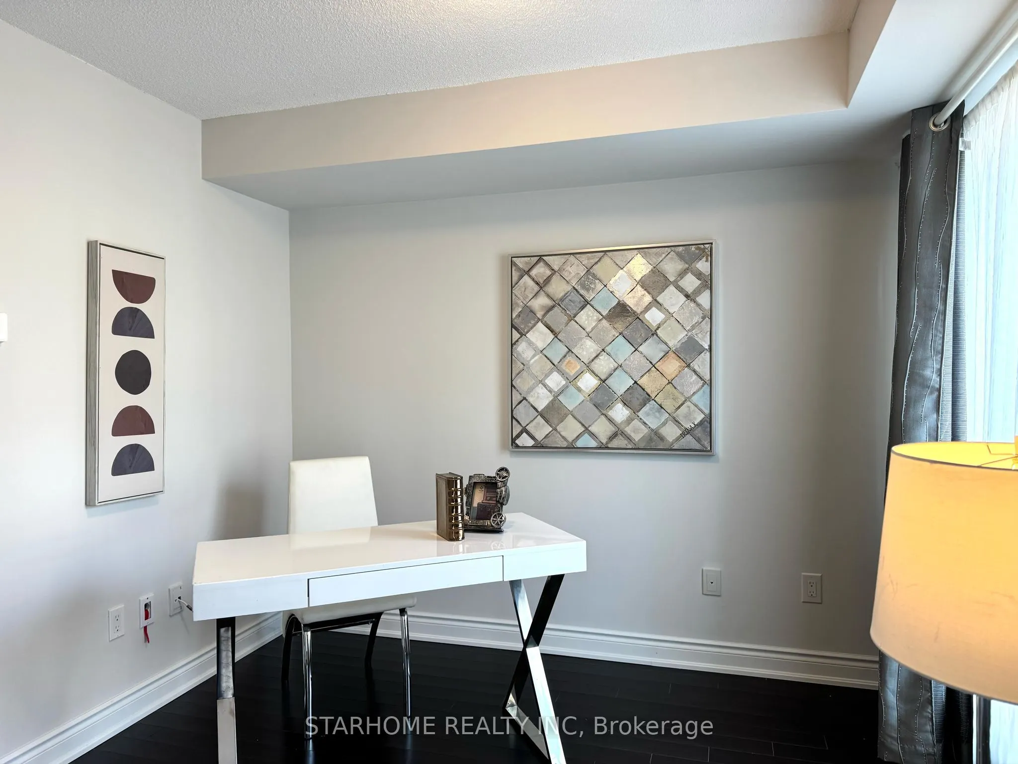 311 South Park Road, #16