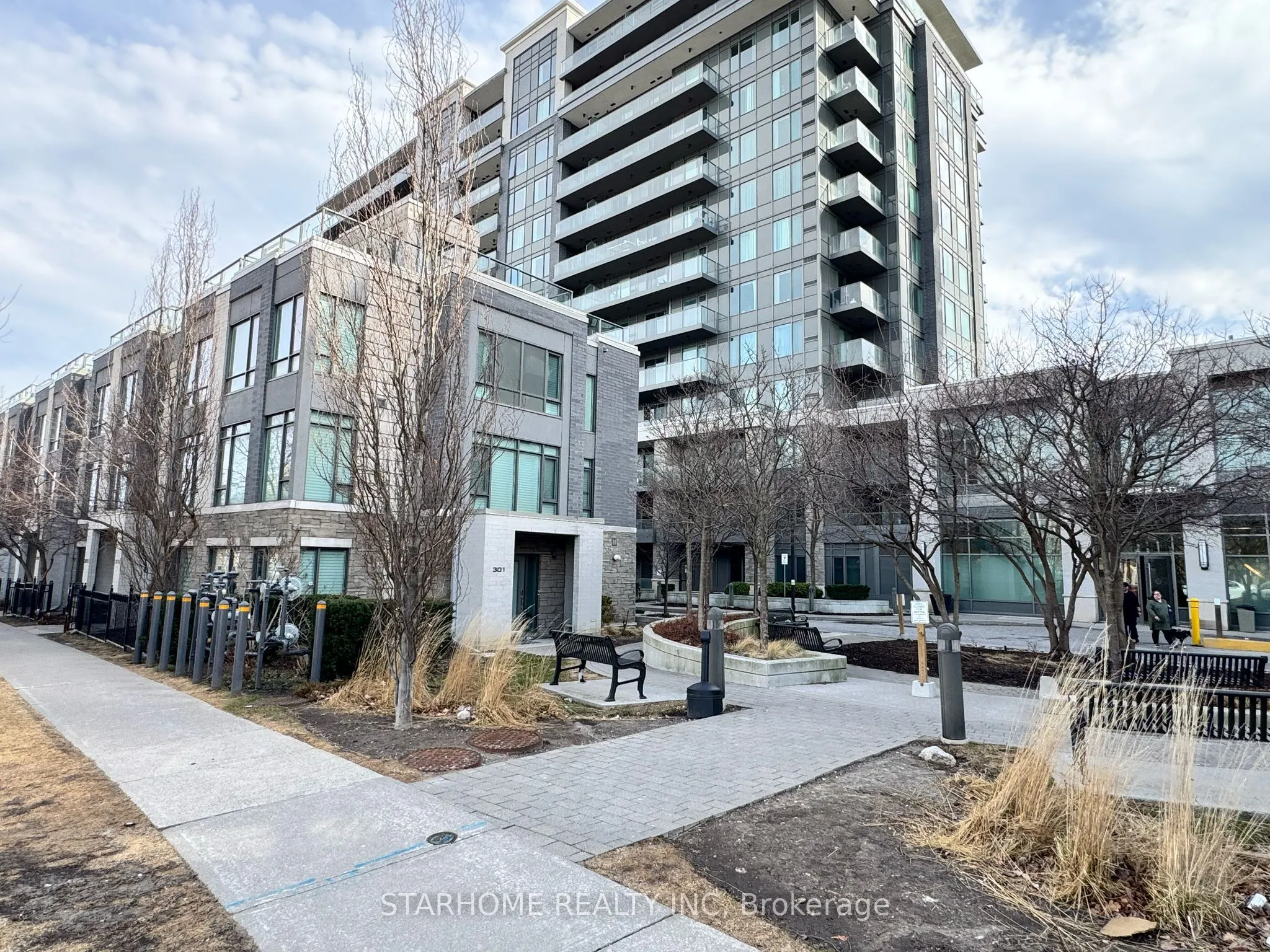 311 South Park Road, #16