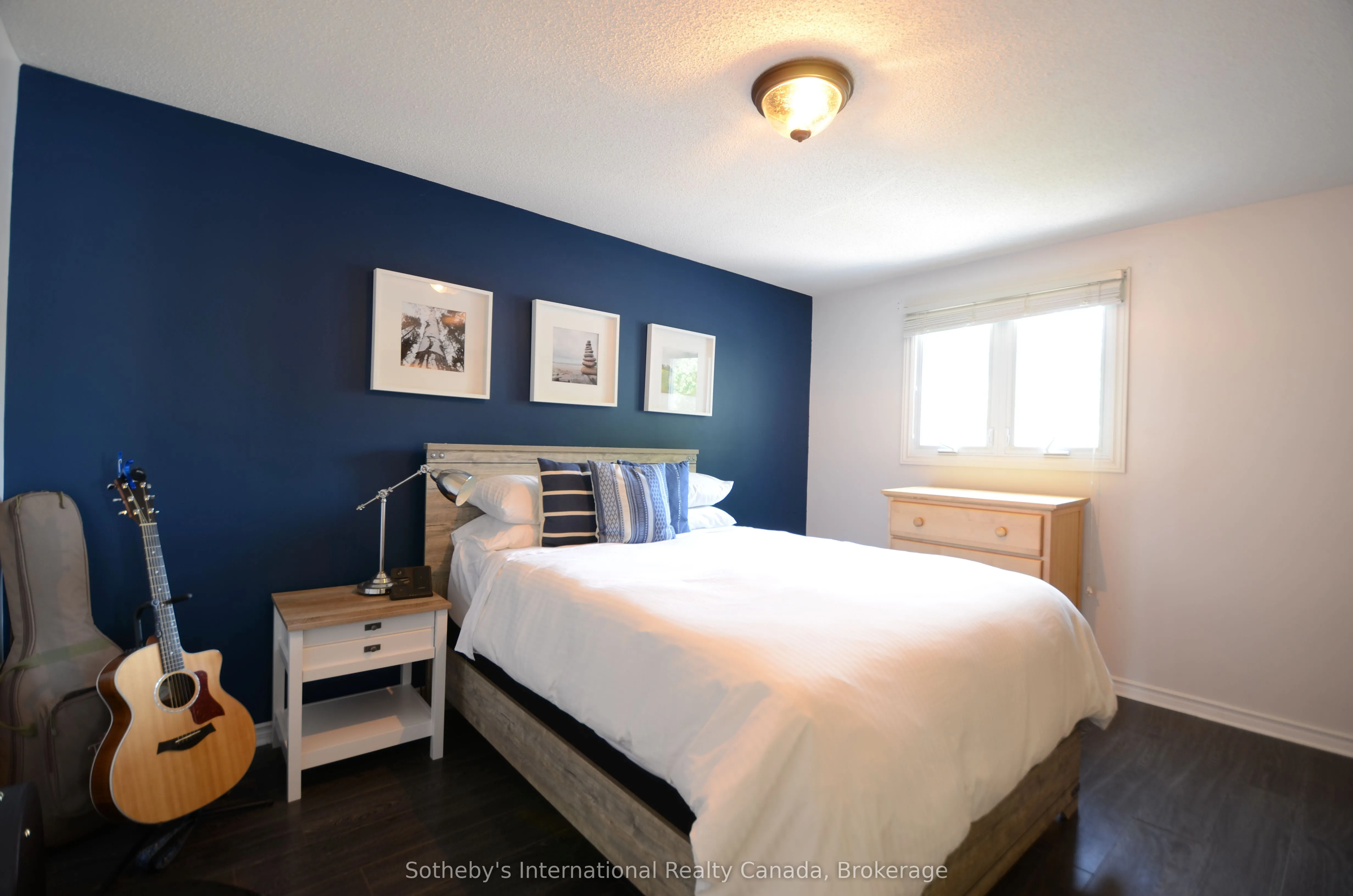6 Longview Drive