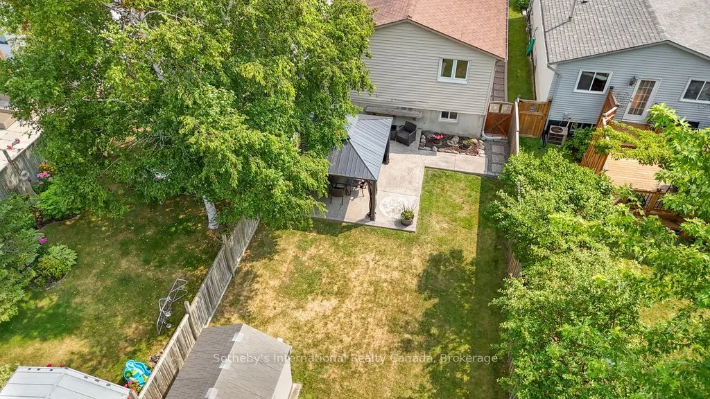6 Longview Drive