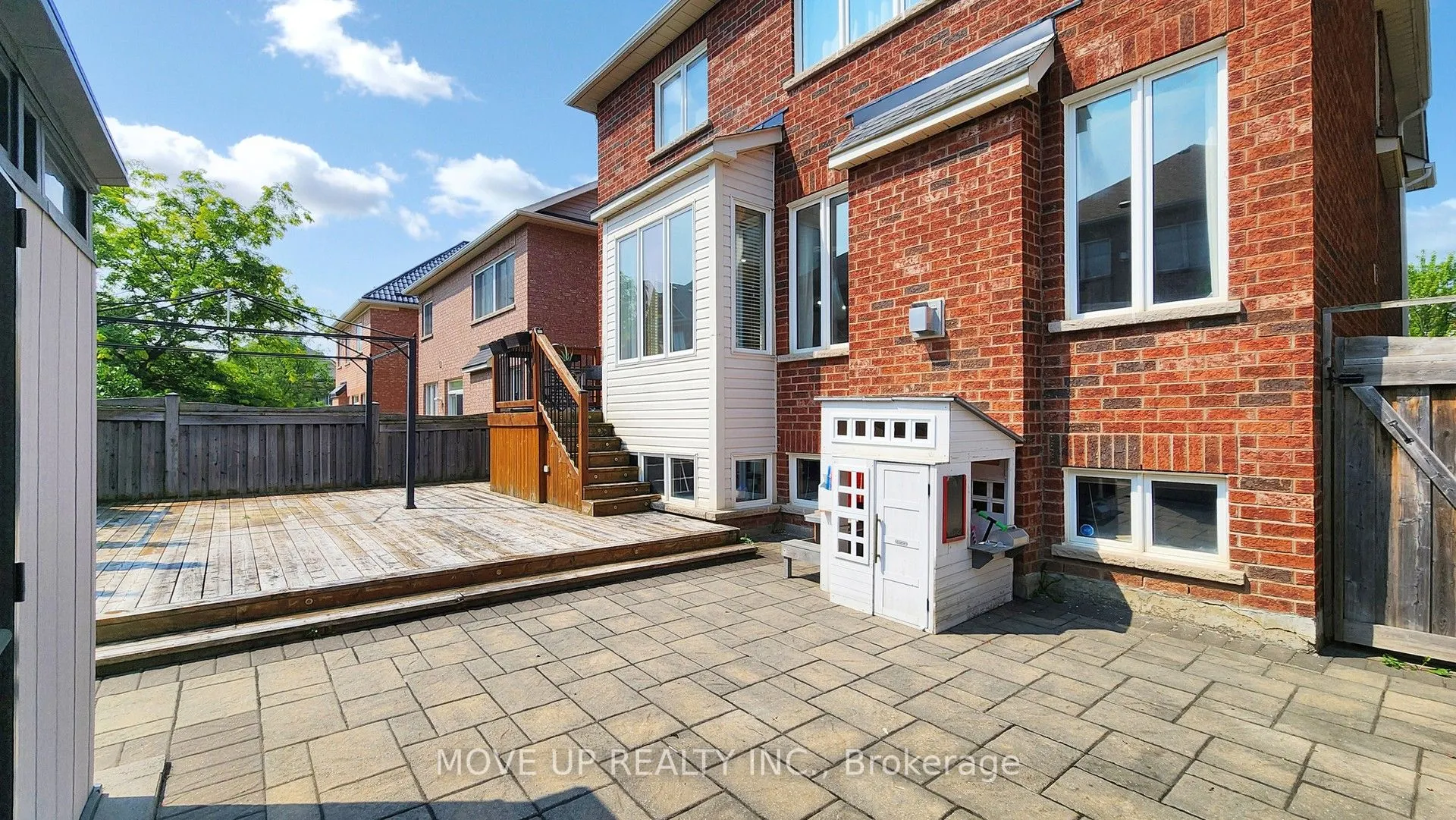 30 Hoppington Avenue