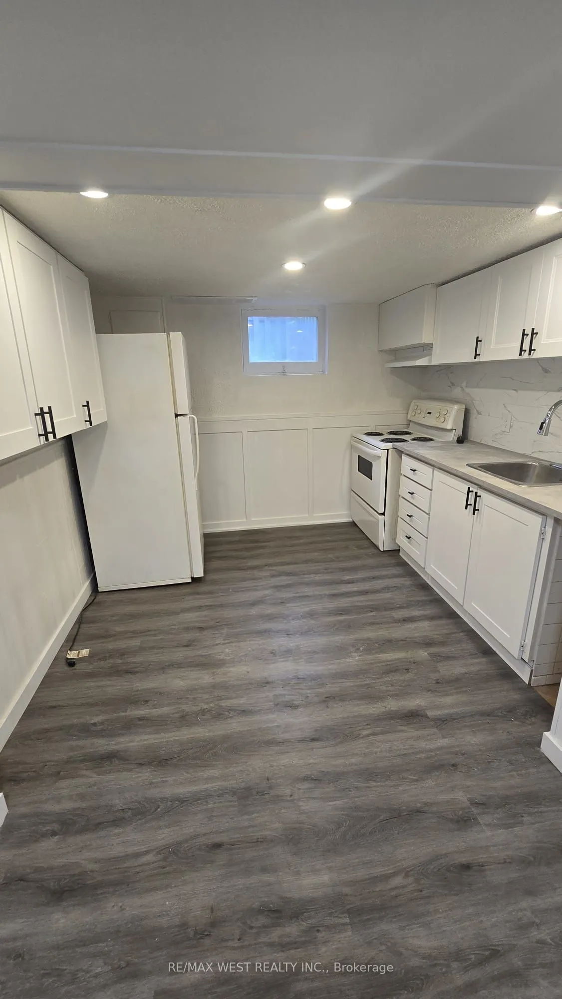 24 Walter Avenue, #Lower
