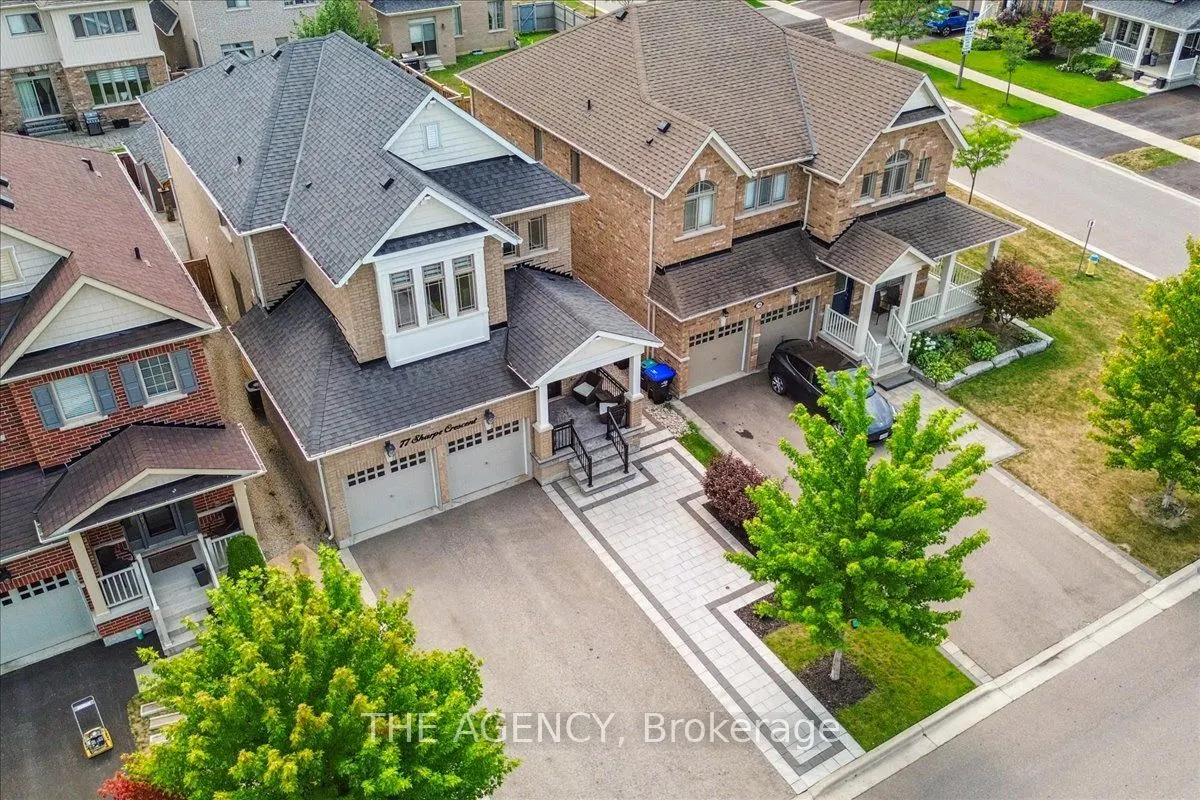 77 Sharpe Crescent