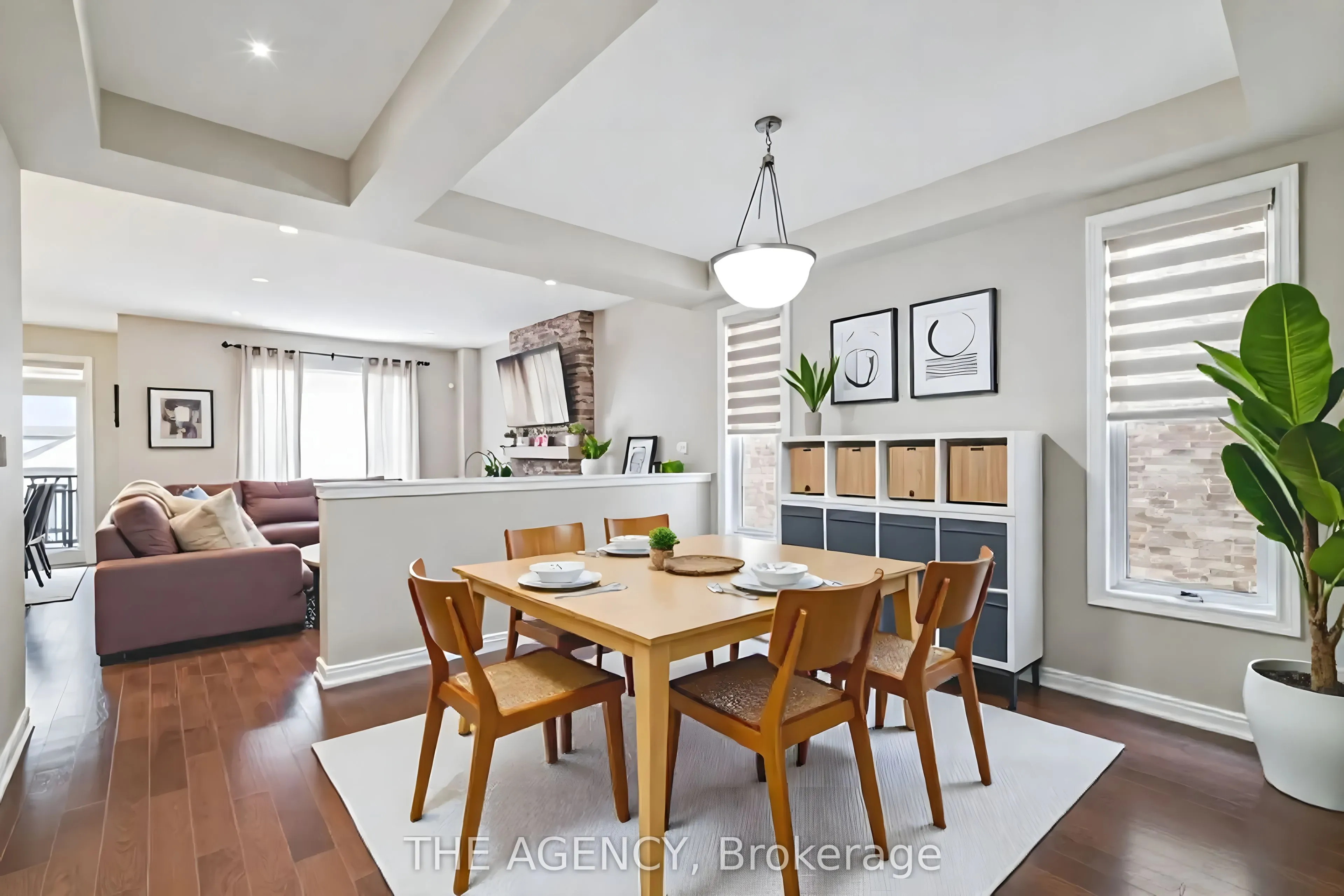 77 Sharpe Crescent