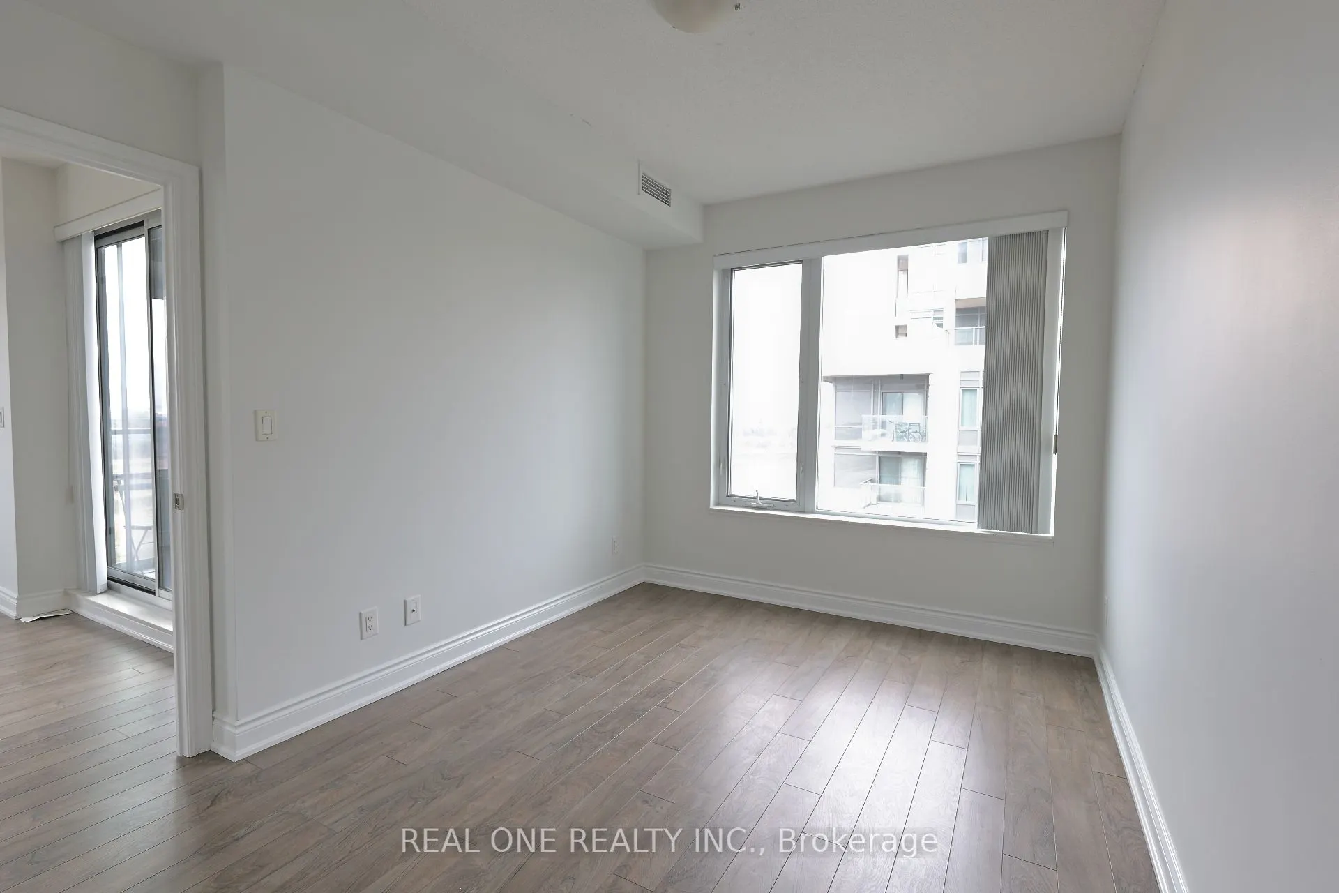 277 South Park Road, #1216