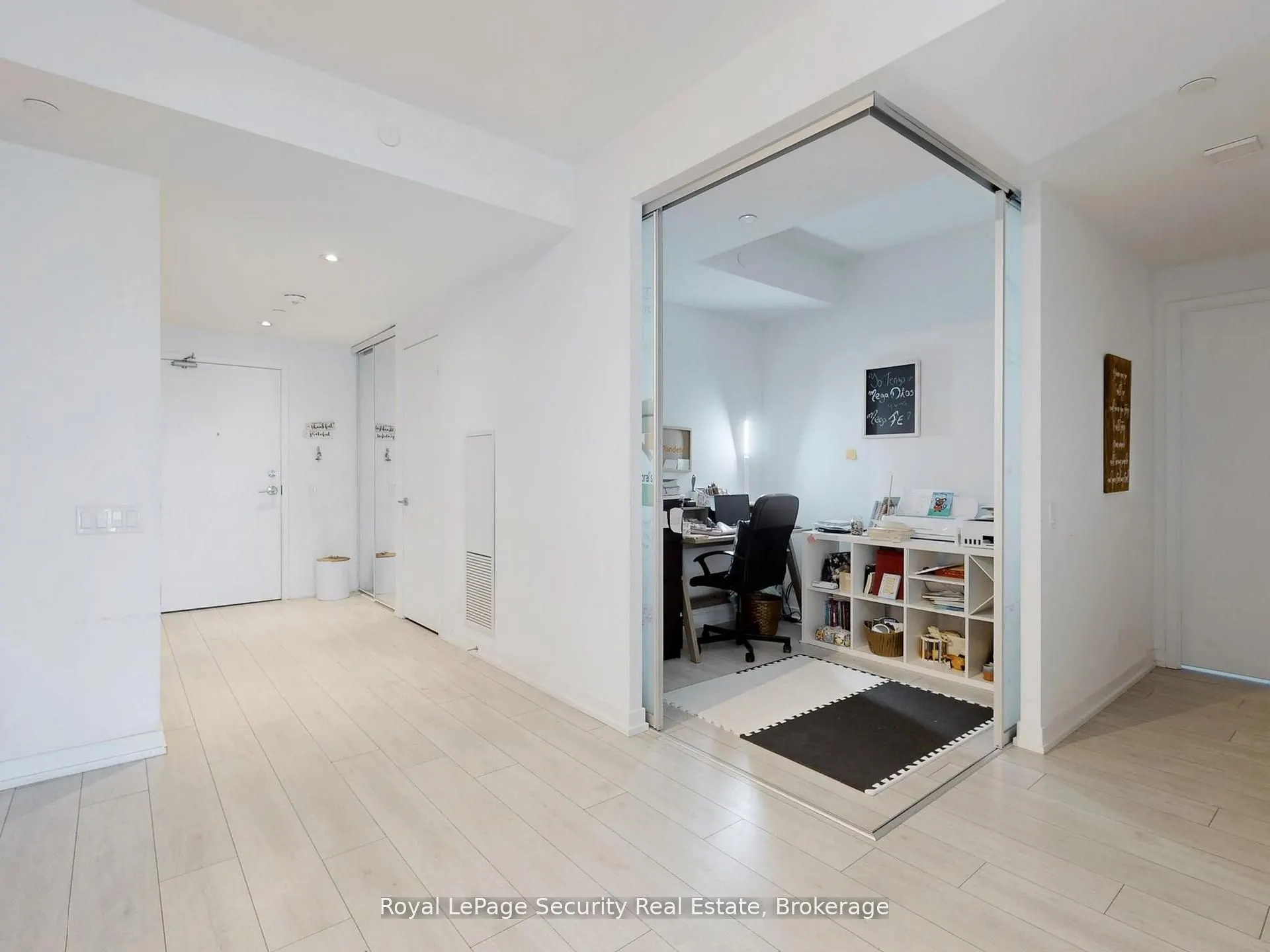 5 Buttermill Avenue, #4501