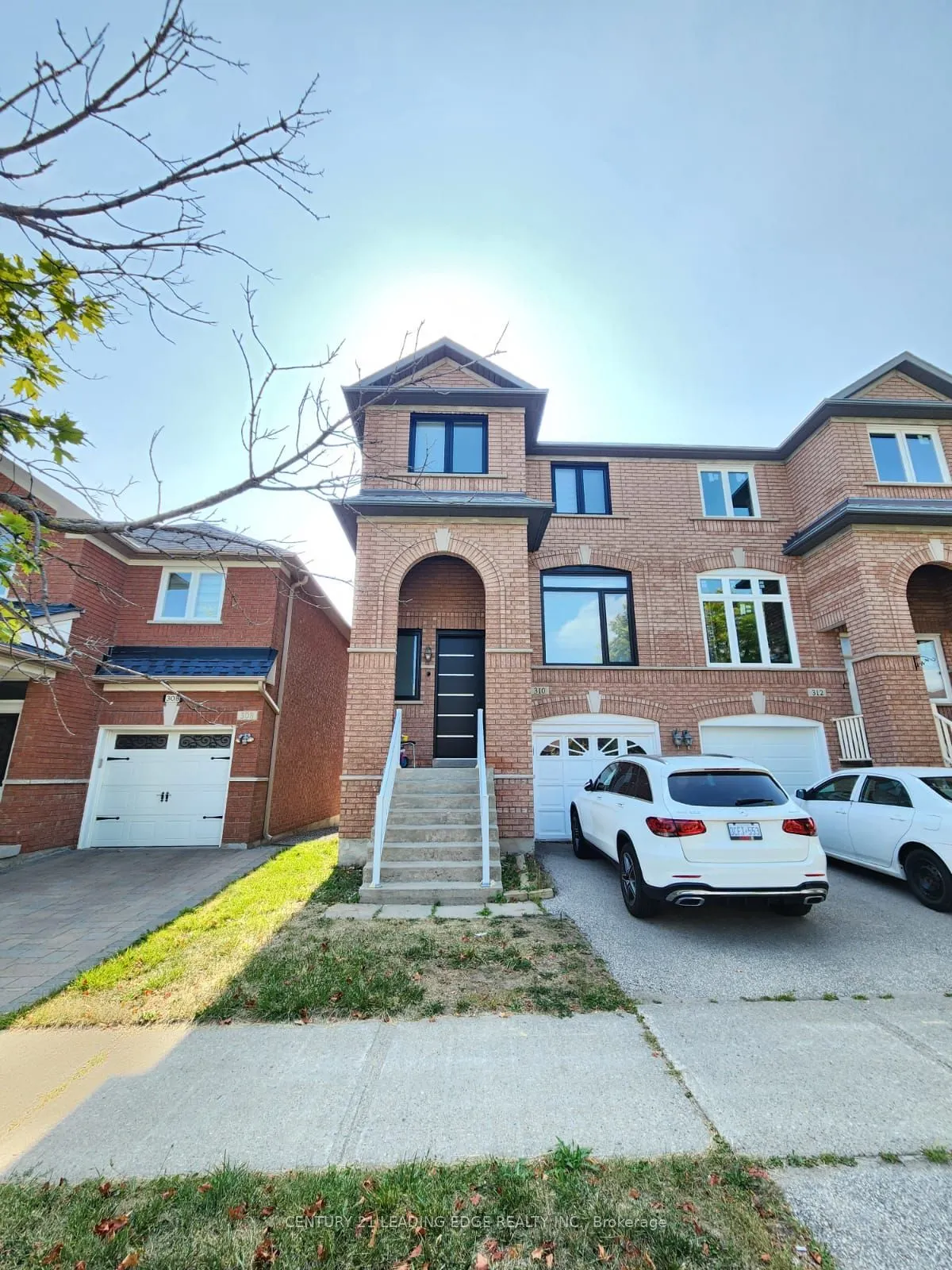 310 William Berczy Boulevard