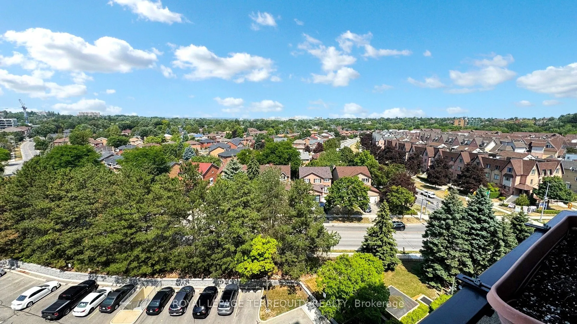 32 Clarissa Drive, #917