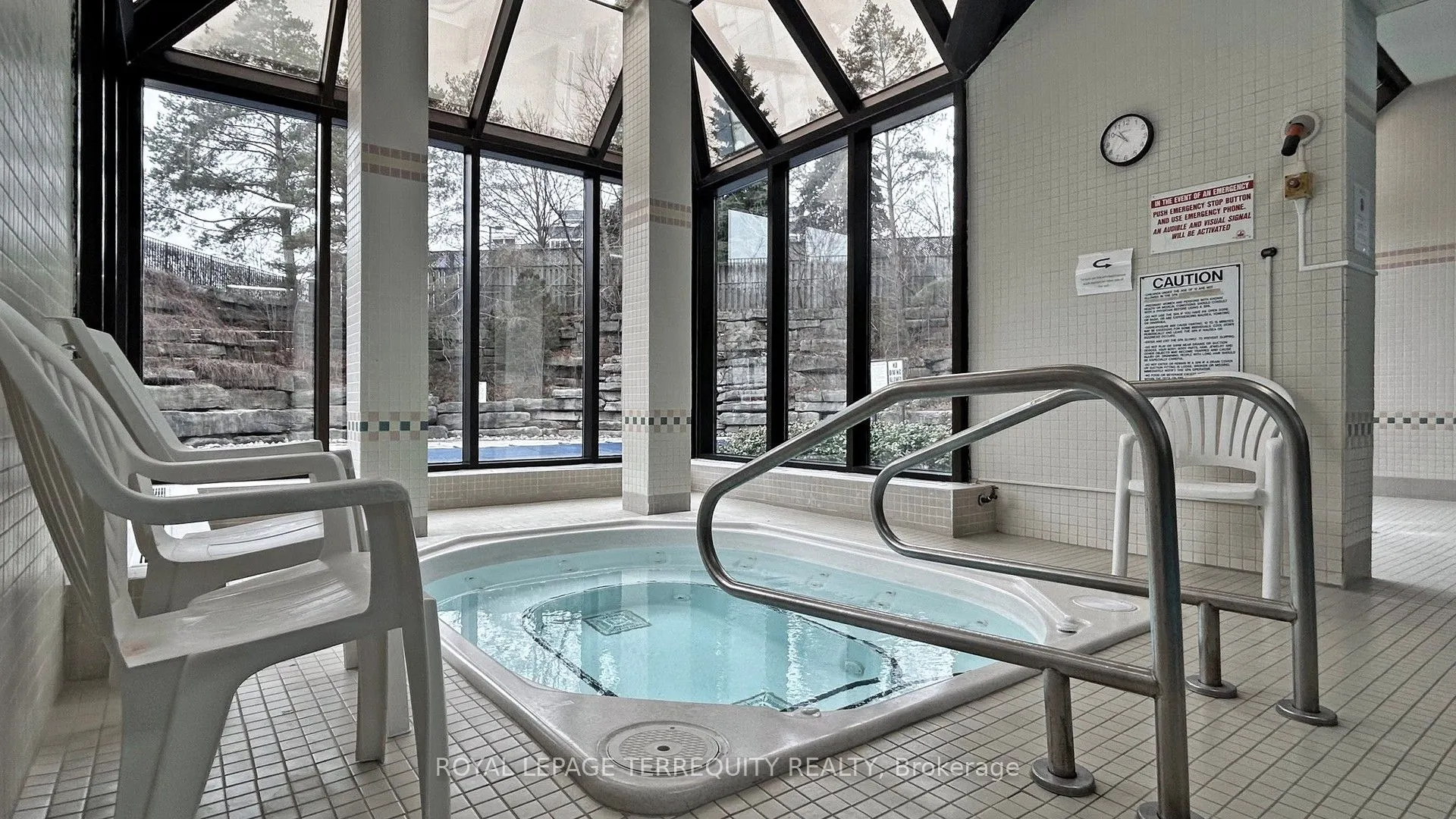 32 Clarissa Drive, #917