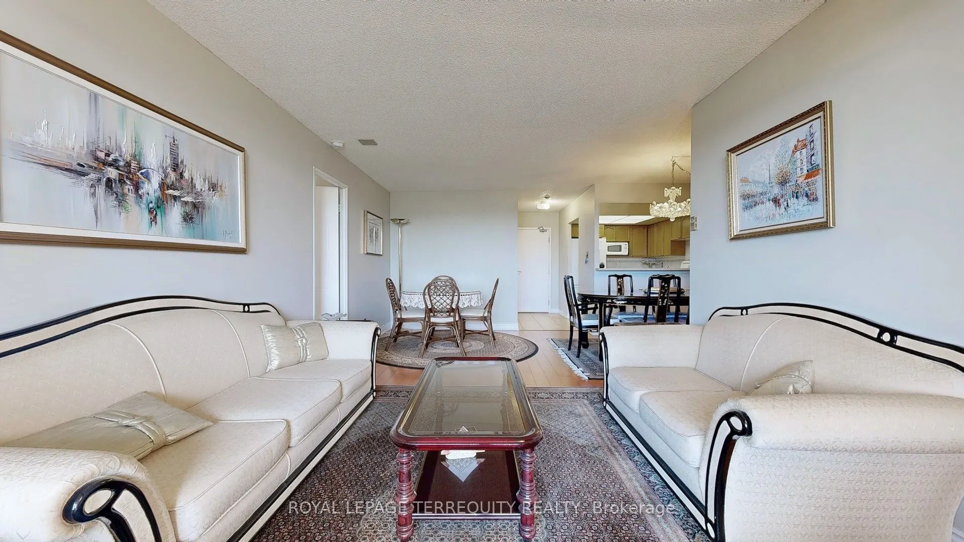 32 Clarissa Drive, #917